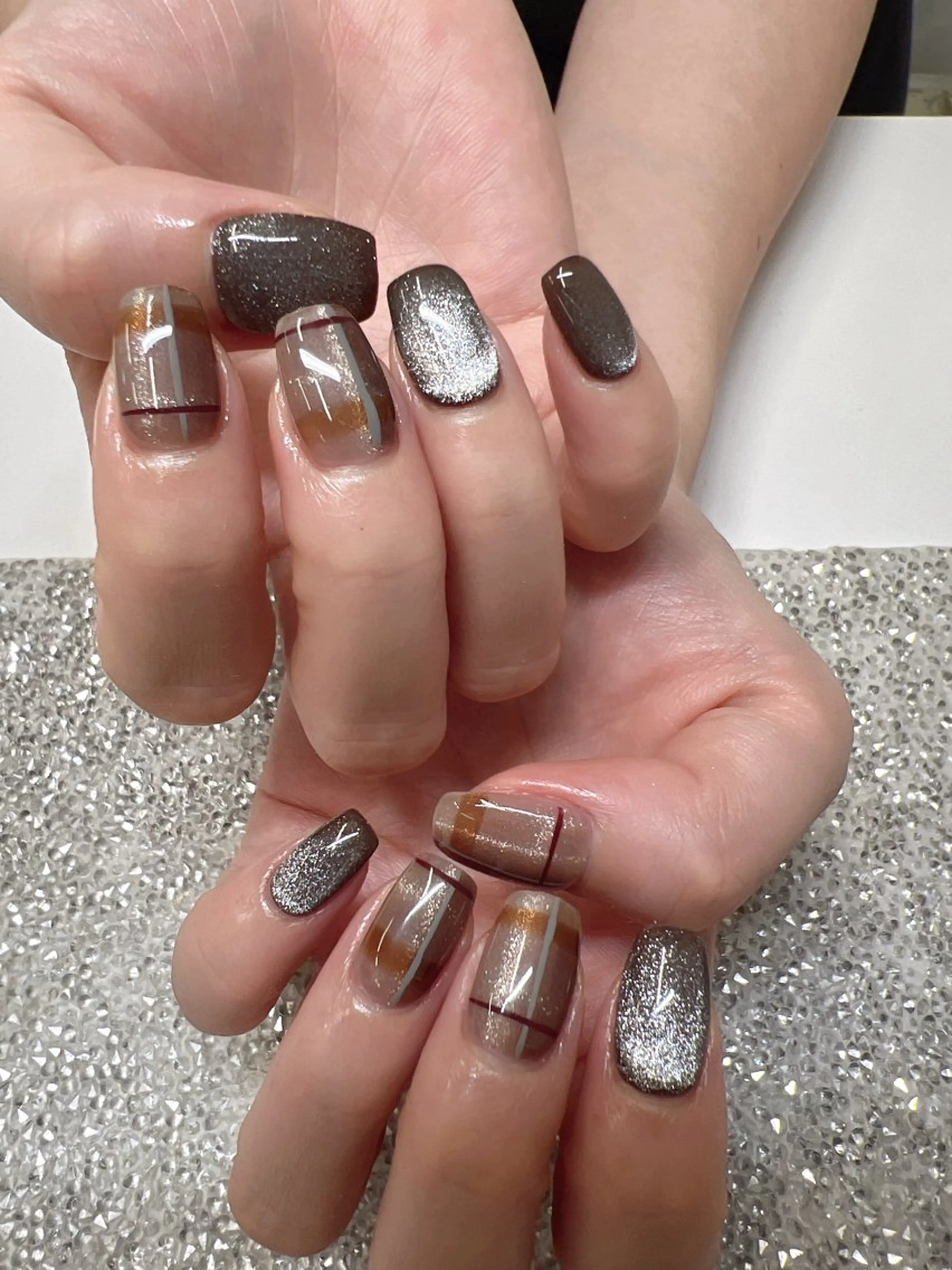 ネイル ガレンドウ 白澤 愛子のネイルデザイン