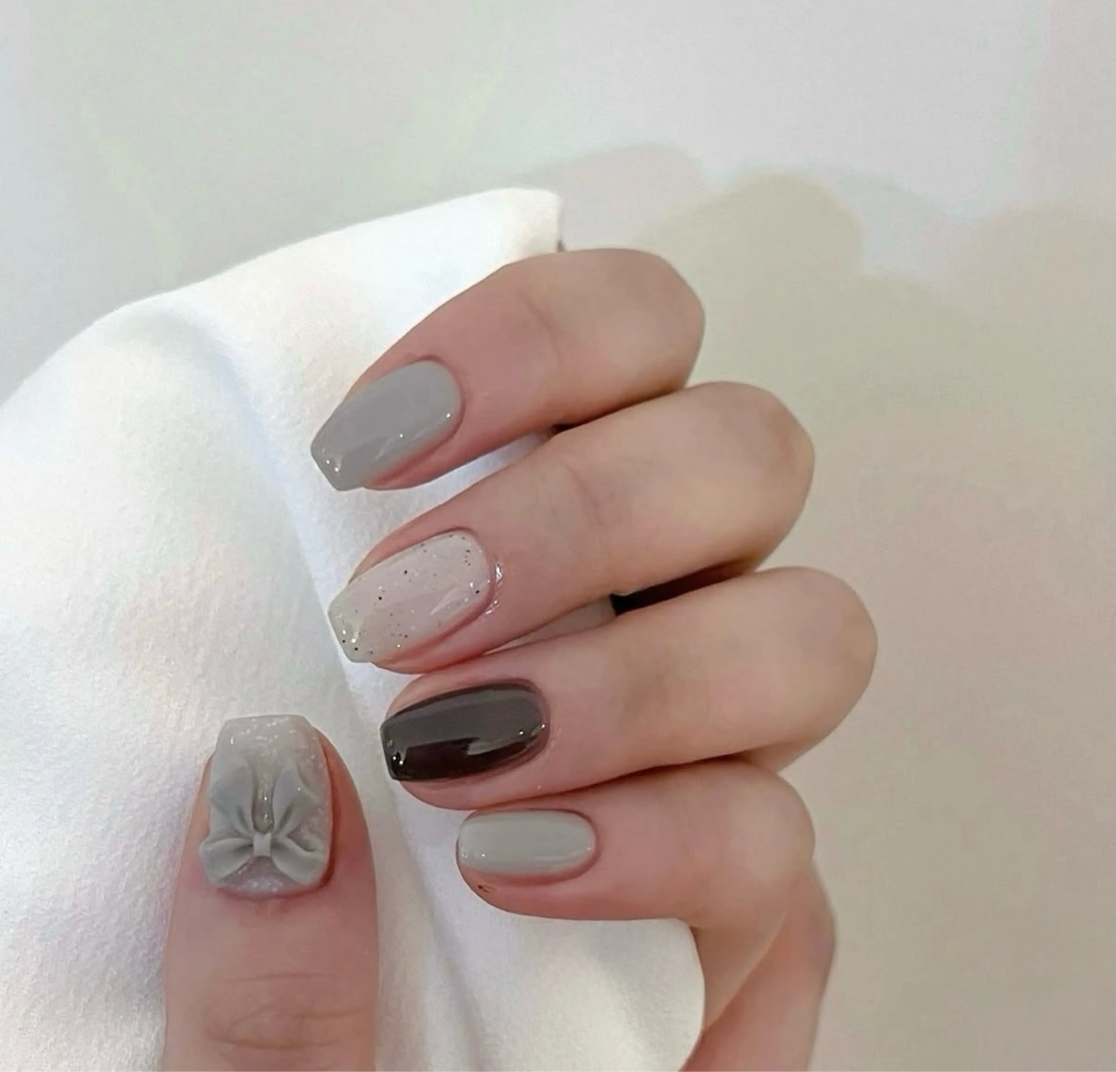 ネイル NailSalon✨ Écrinエクランのネイルデザイン