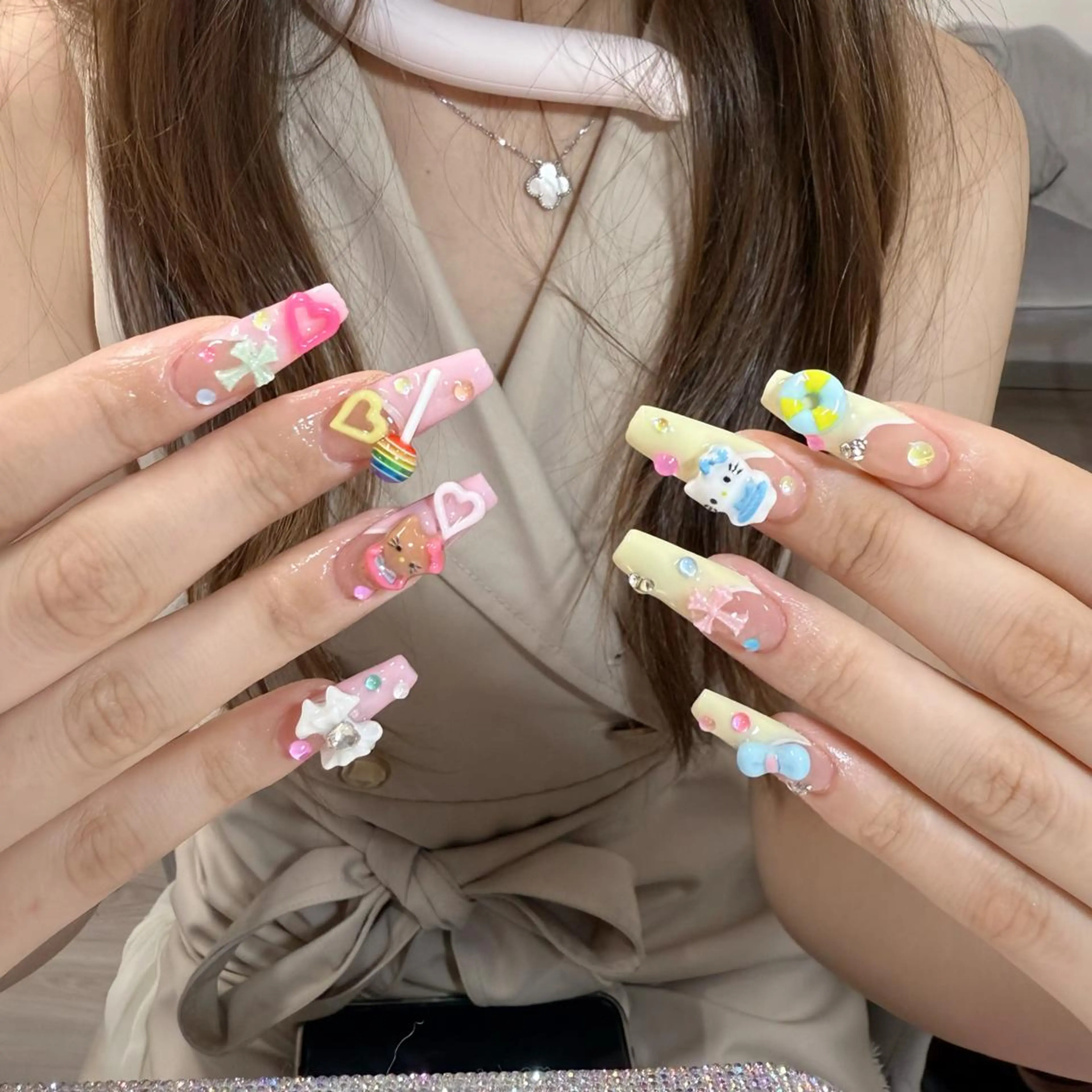 ネイル ハンドネイル 🍄Rina🍄 韓国風ネイルのネイルデザイン