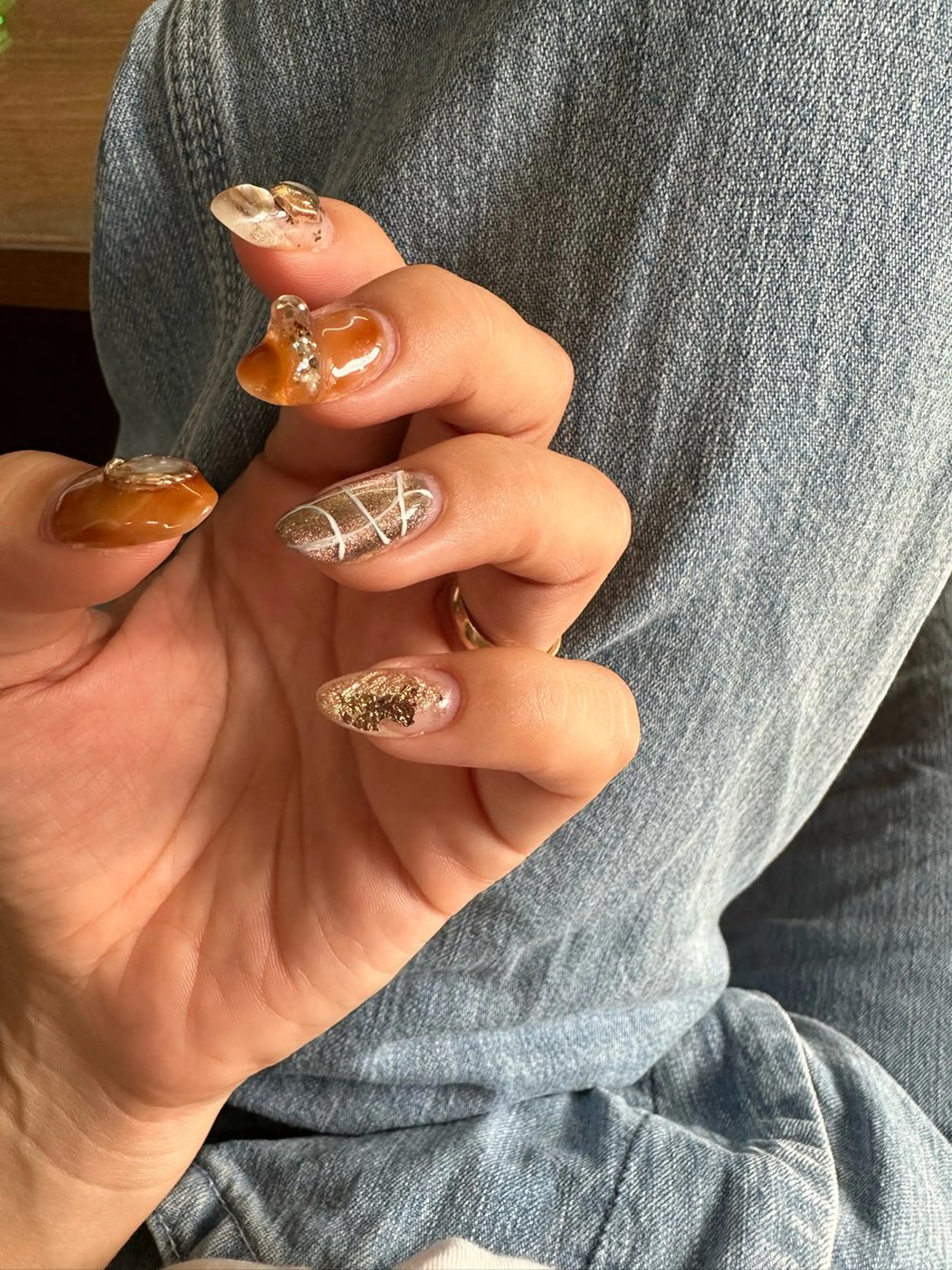 ネイル フットネイル ニュアンスネイル オレンジ シンプルネイル nailroom Anmie.のネイルデザイン