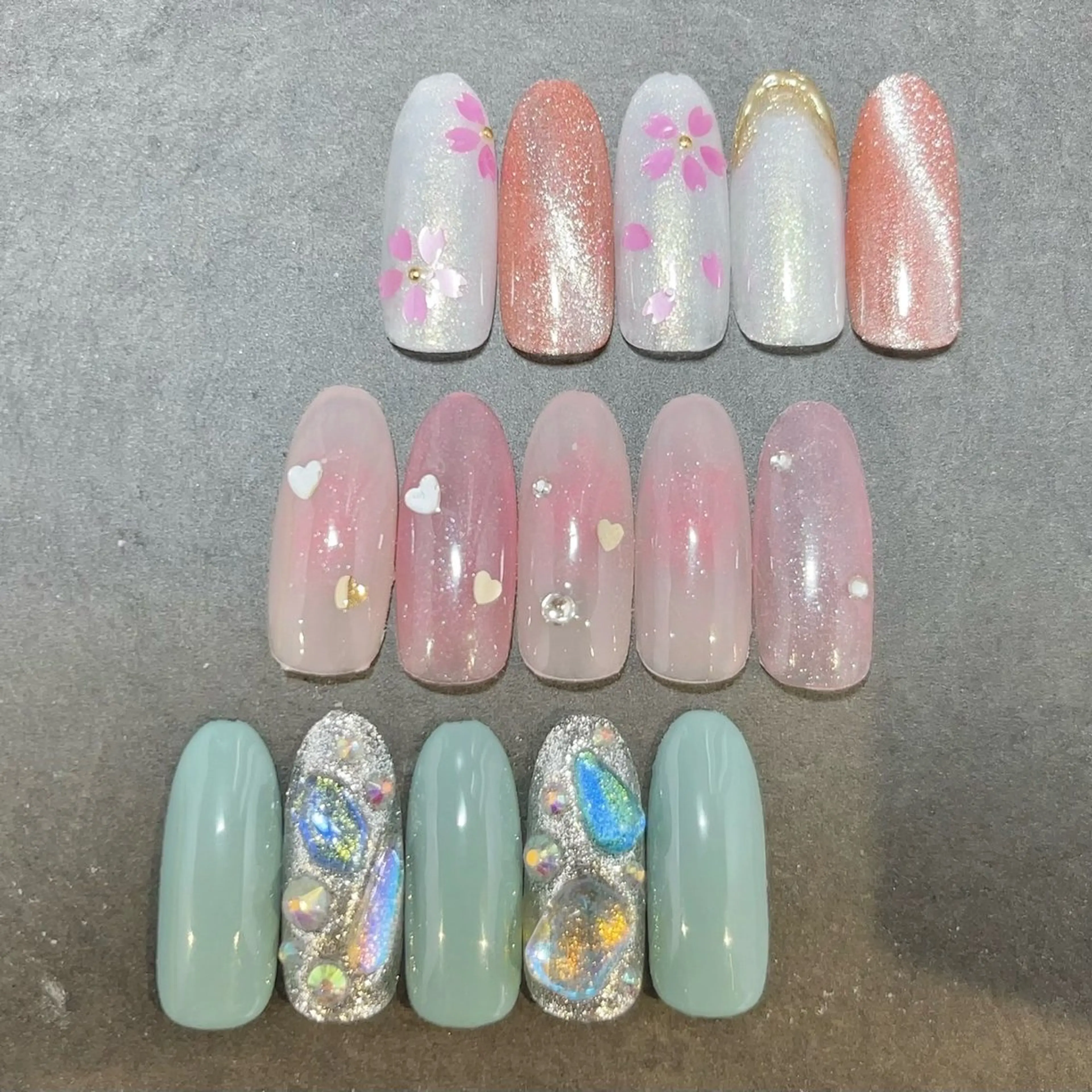 ネイル re； nailのネイルデザイン