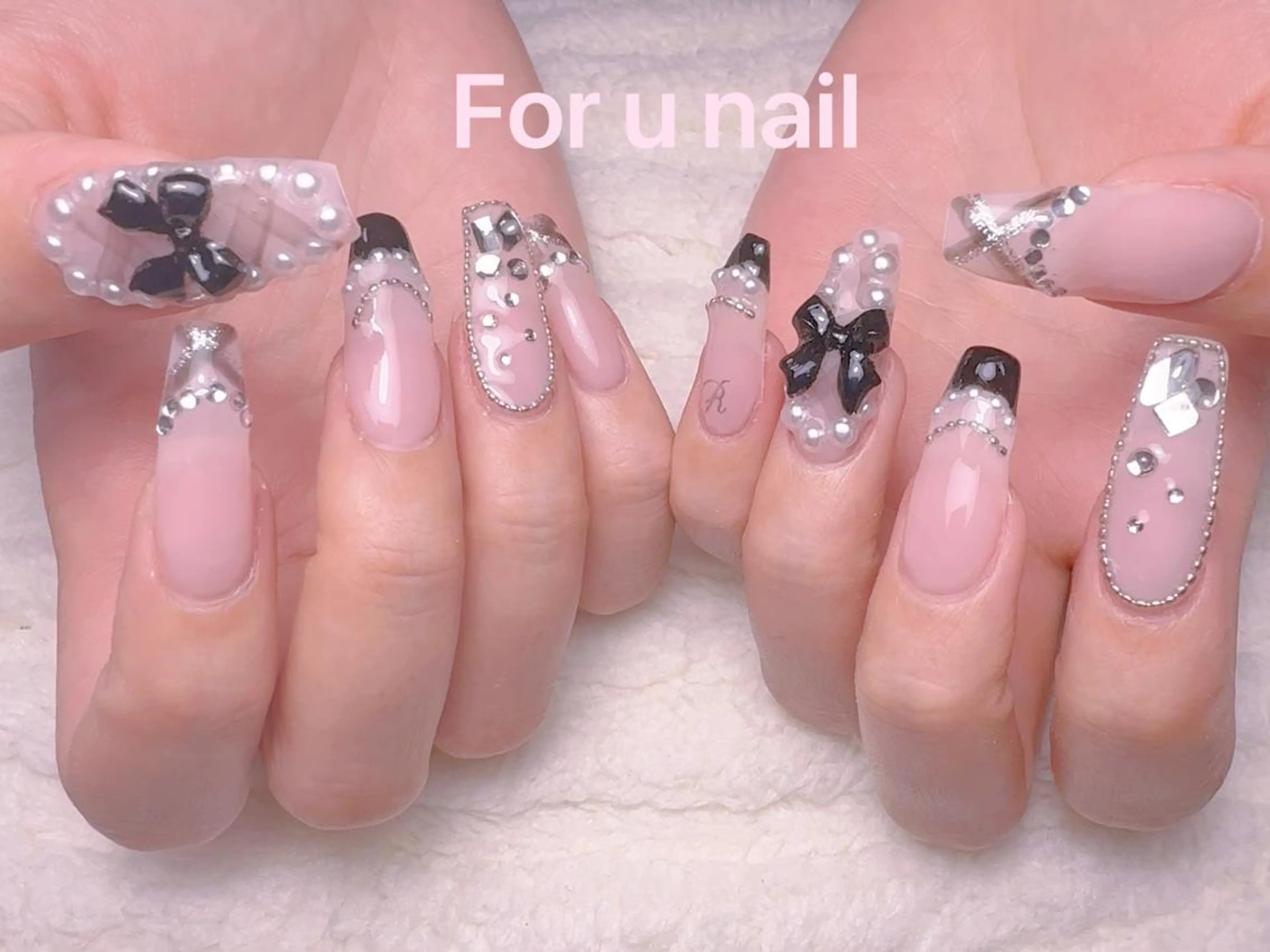 ネイル キラキラネイル 韓国ネイル オフィスネイル ハンドネイル ハンドケア For U nail スカルプ専門店のネイルデザイン