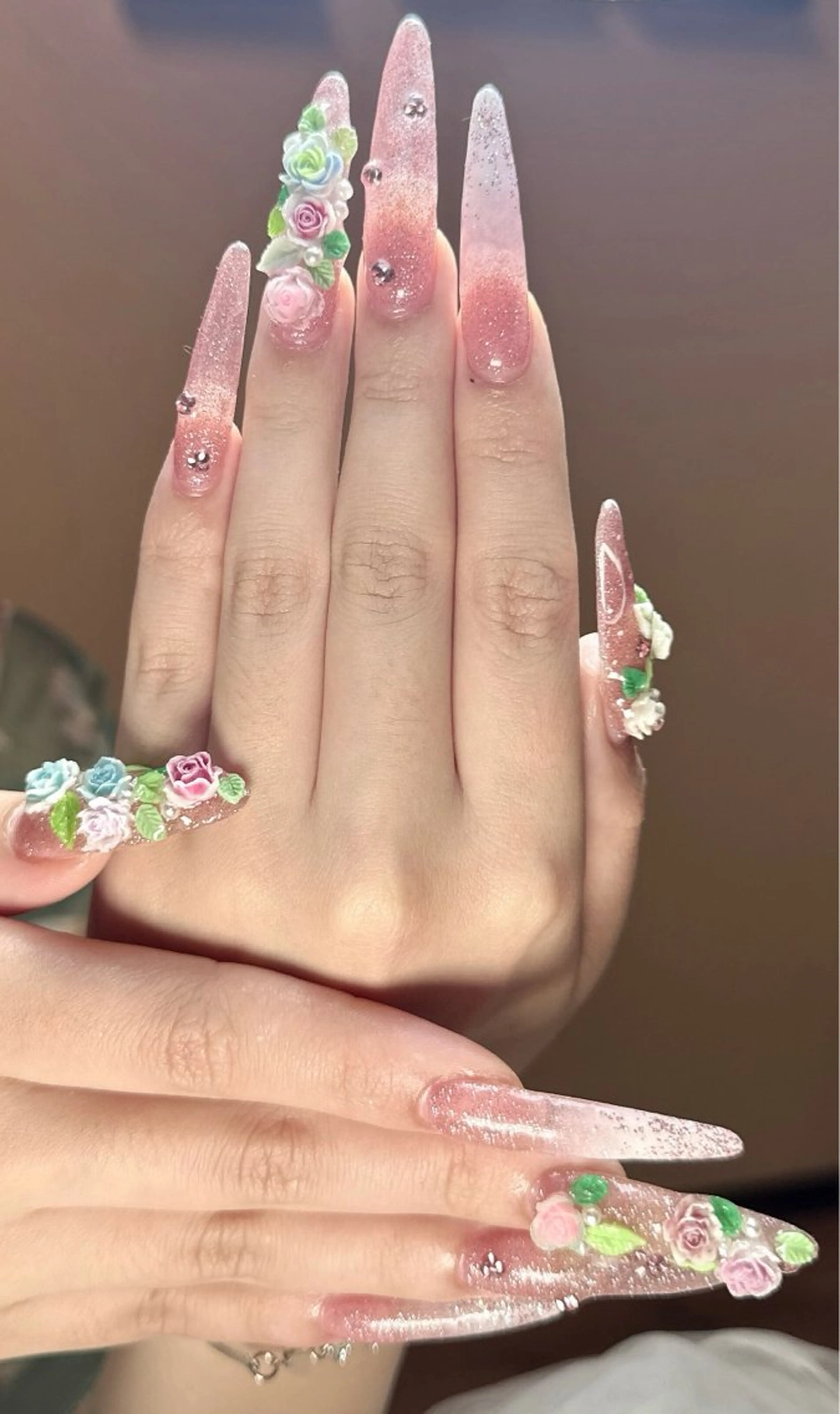 ネイル フラワーネイル ロングネイル 春ネイル 夏ネイル リセス 高田馬場のネイルデザイン