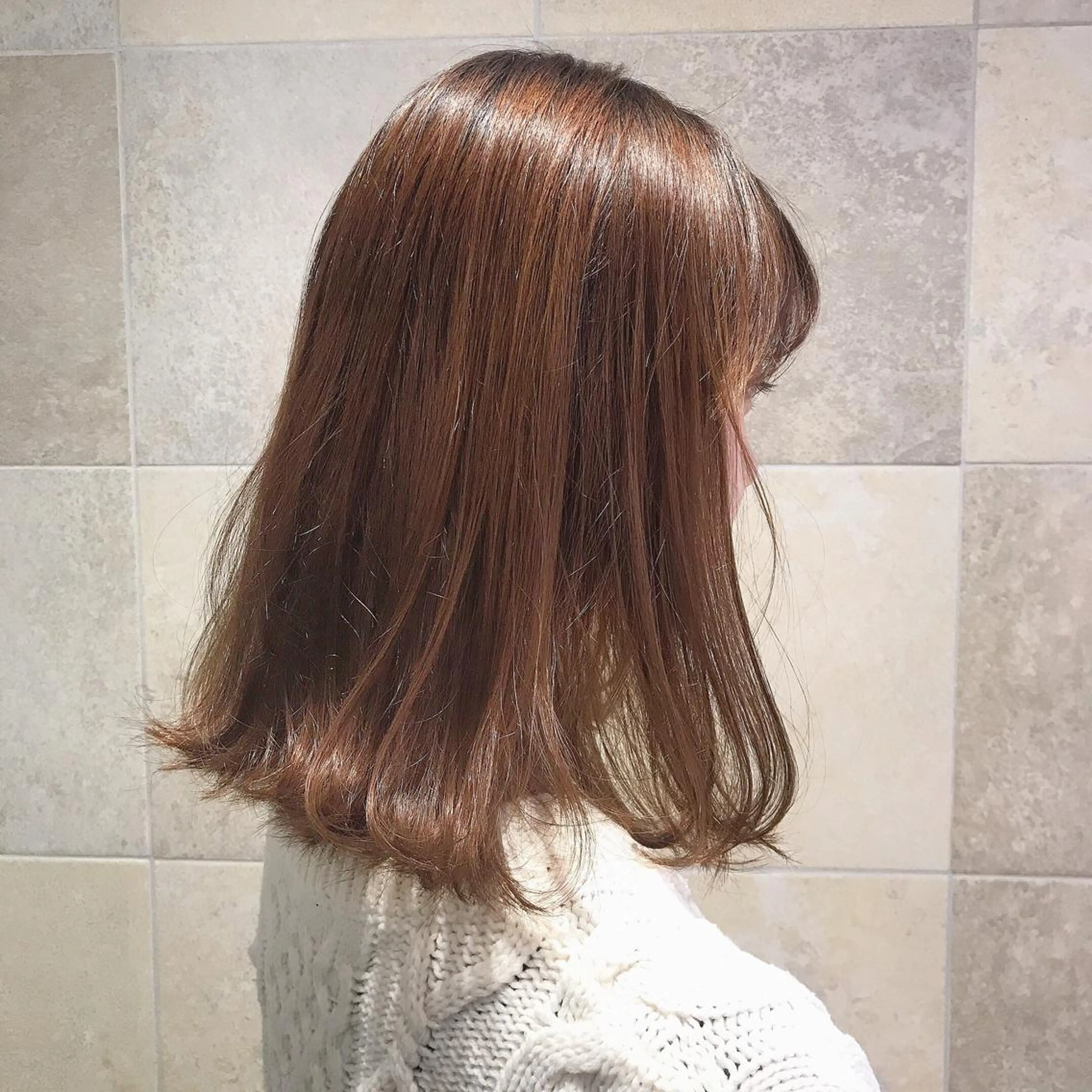 ミディアム カラー 顔周りカット 田中 あかねのヘアスタイル