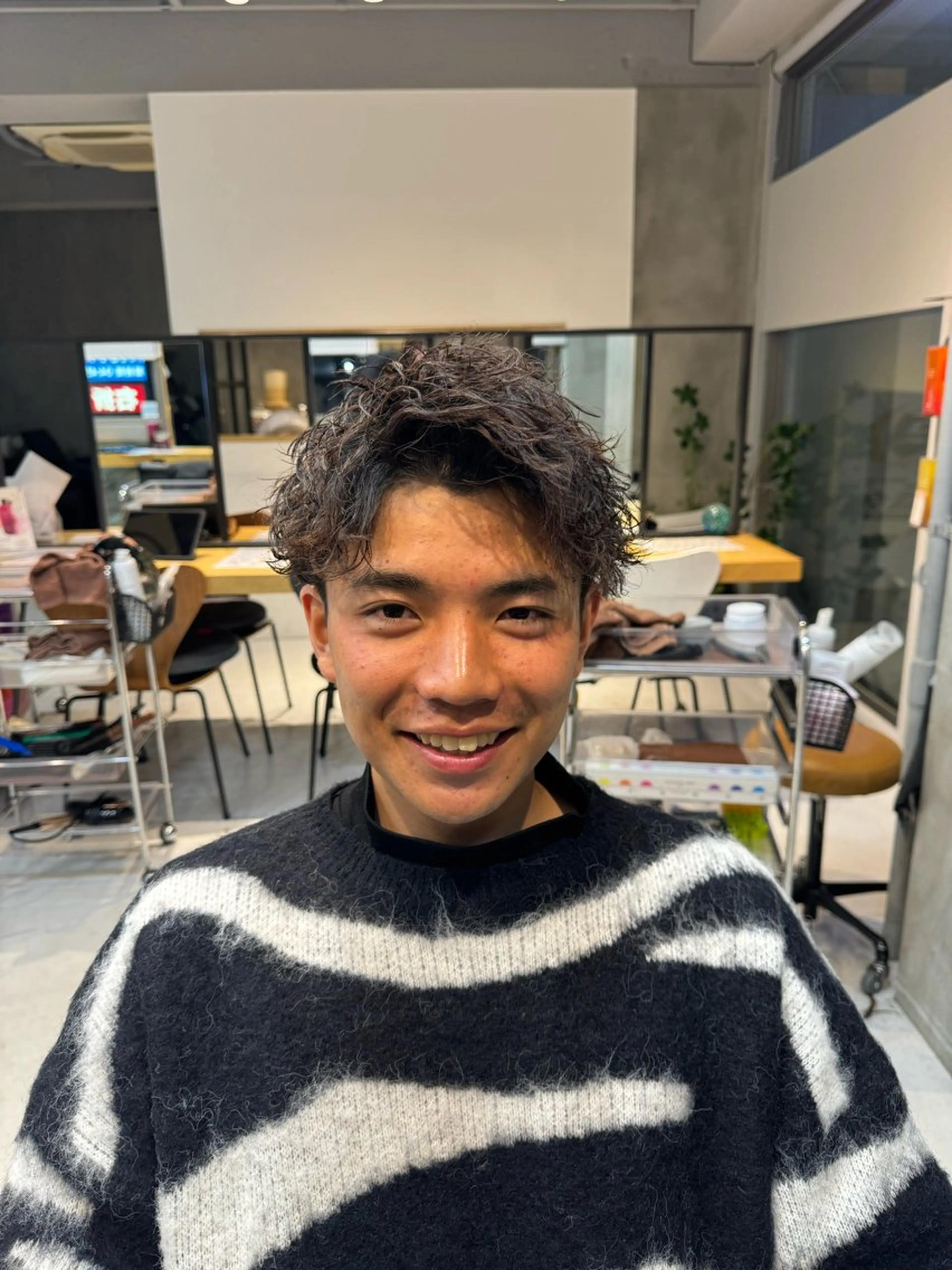 ショート パーマ メンズ カット パーマ fifth大川 尚輝のヘアスタイル