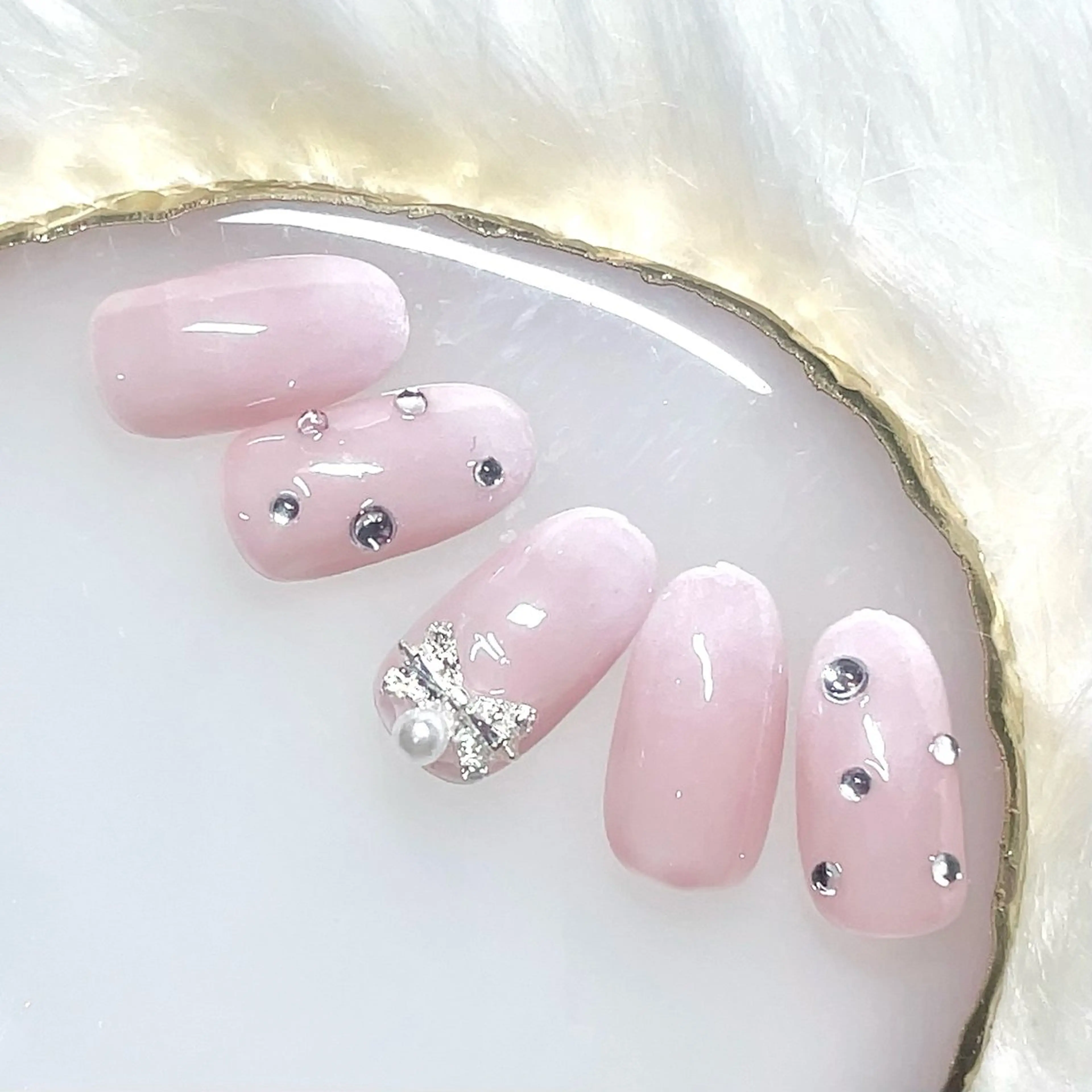 ネイル ハンドネイル Yuko Kanamedaのネイルデザイン