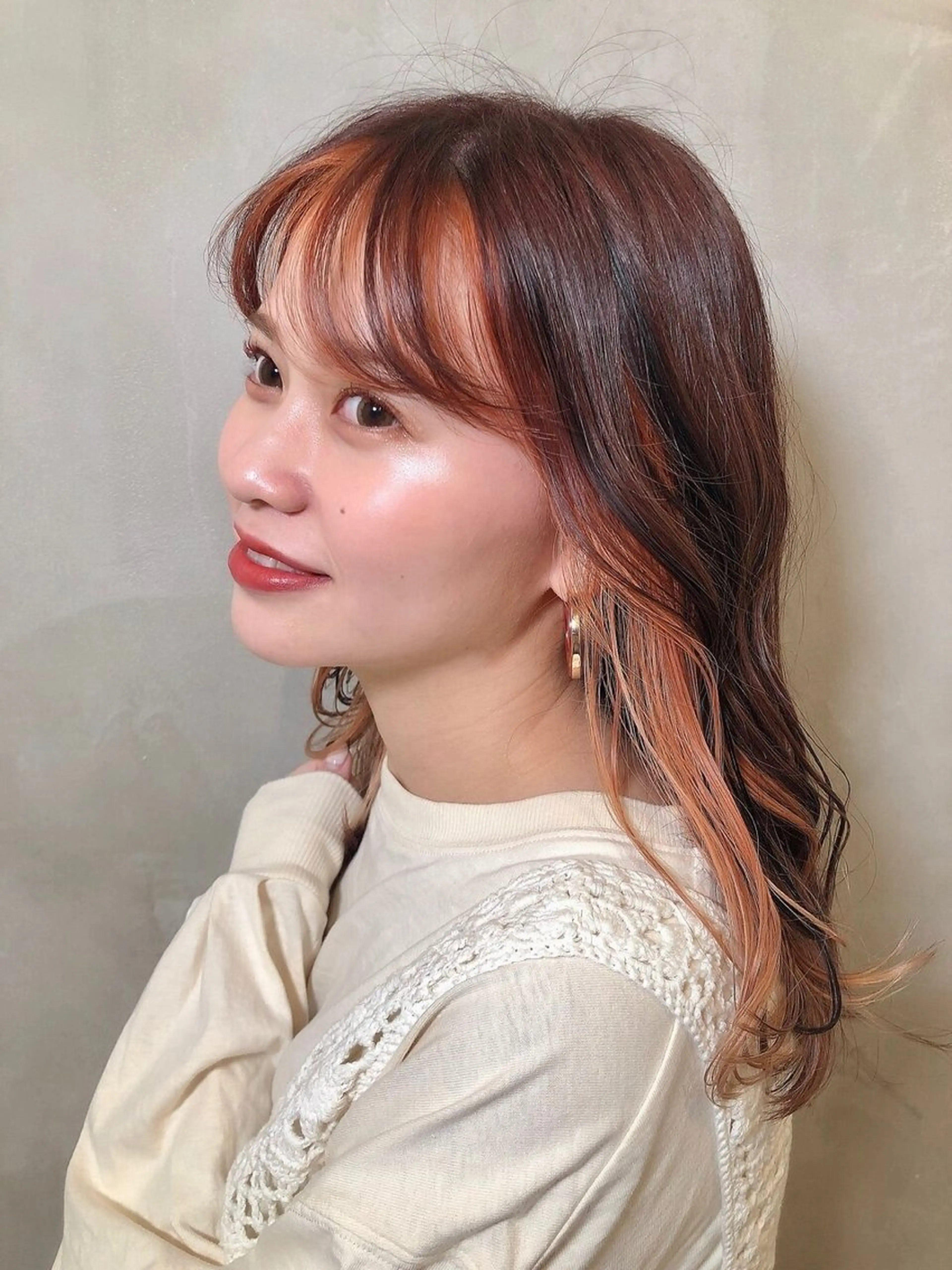 セミロング カラー 渡辺 まみのヘアスタイル