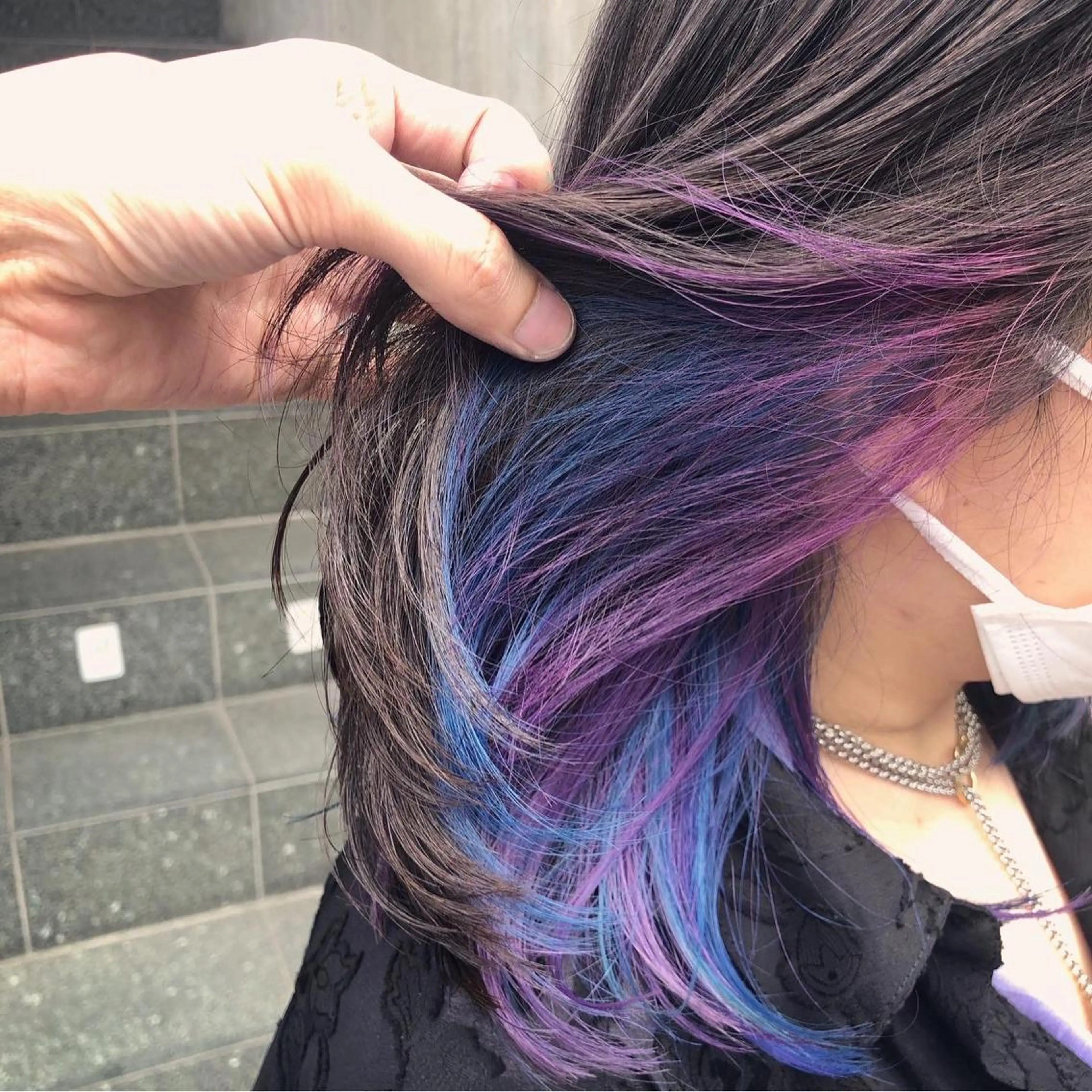 セミロング カラー ショートボブ アッシュ バレイヤージュ ミストバング ベージュカラー カット ヘアカラー トリートメント 原宿サロン代表 デザインカラー伊藤卓のヘアスタイル
