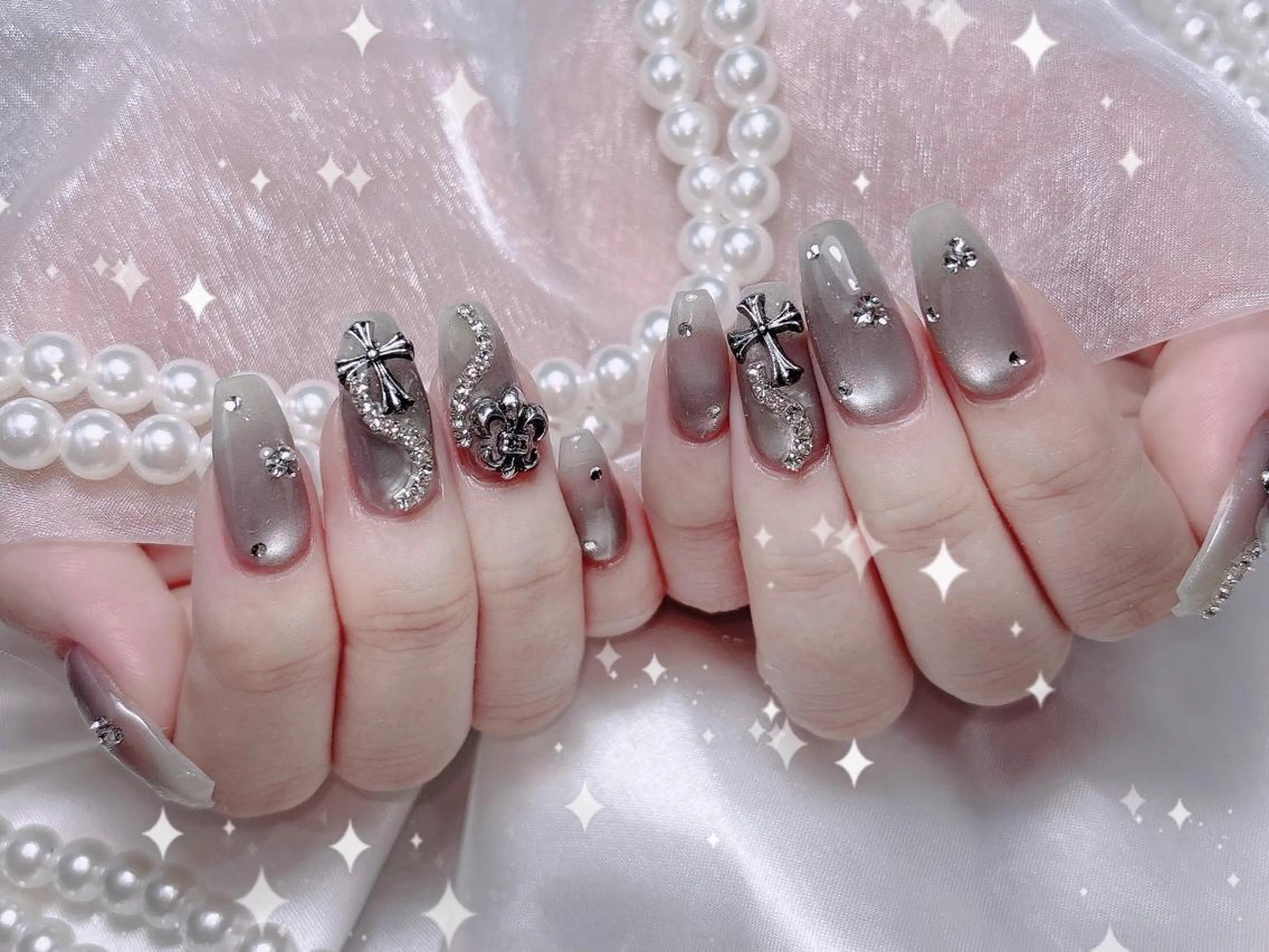 ネイル emu enyaのネイルデザイン