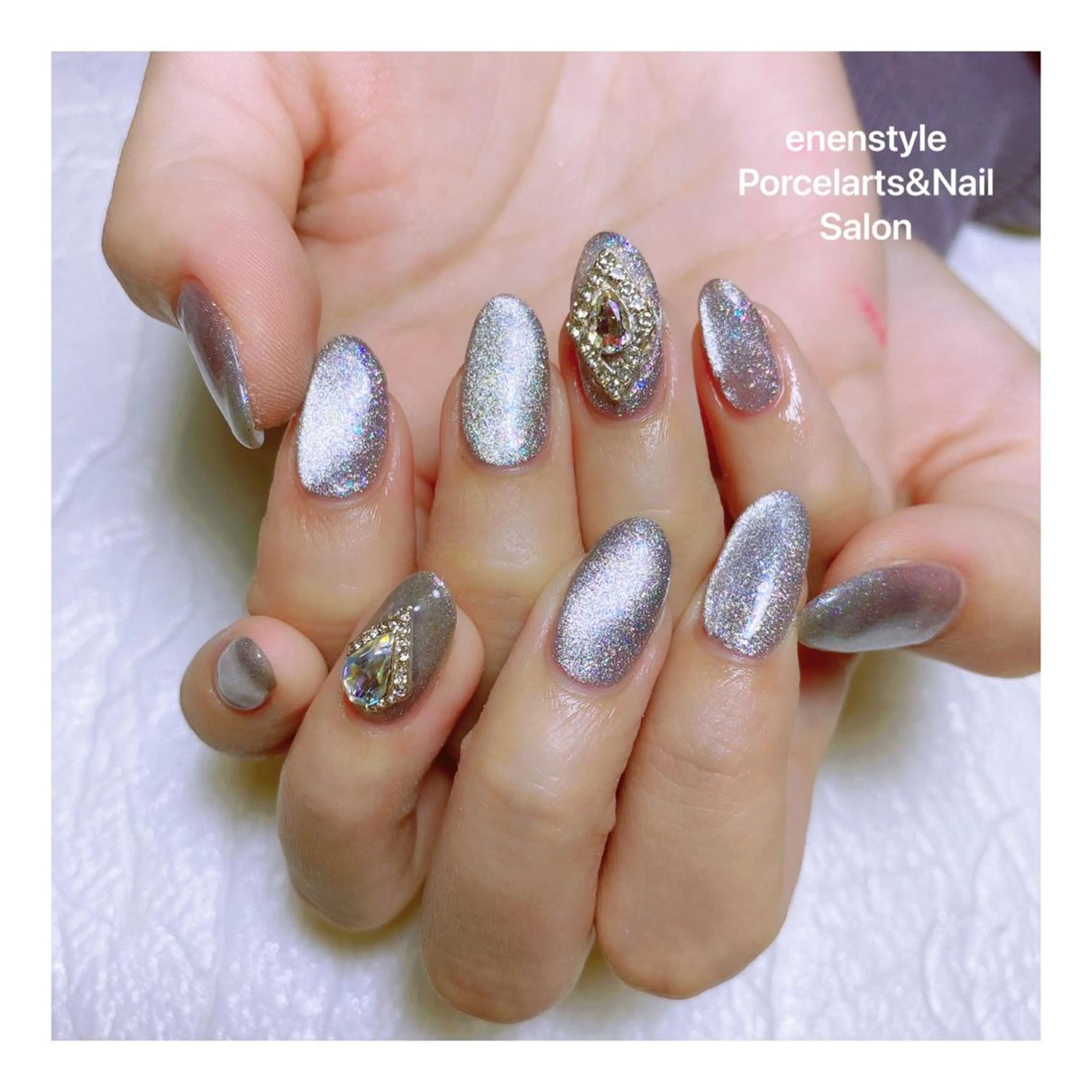 ミディアム ネイル ハンドネイル 👑enen style👑のネイルデザイン