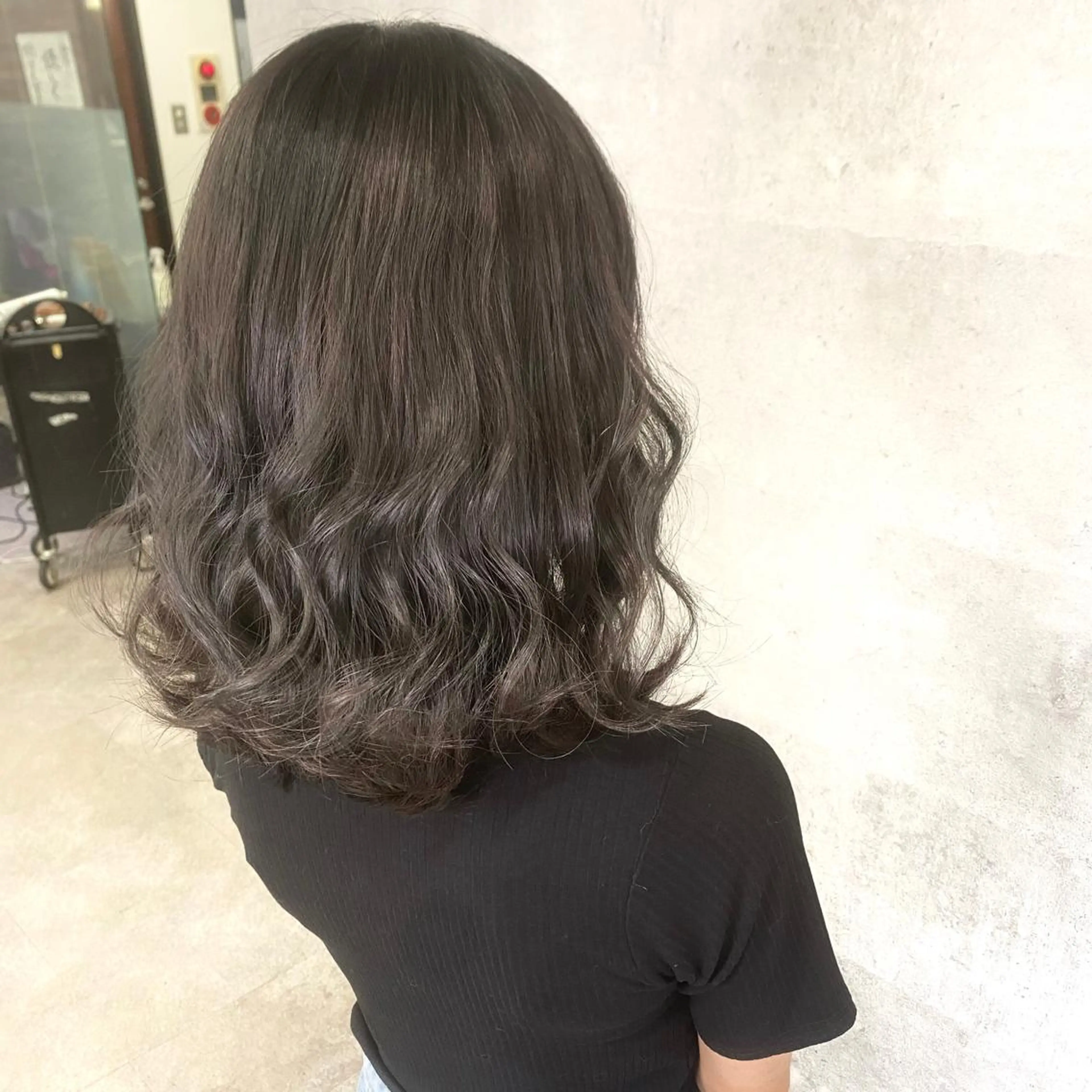 ミディアム カラー ヘアカラー シールエクステ特化 ハイトーン、NANAのヘアスタイル