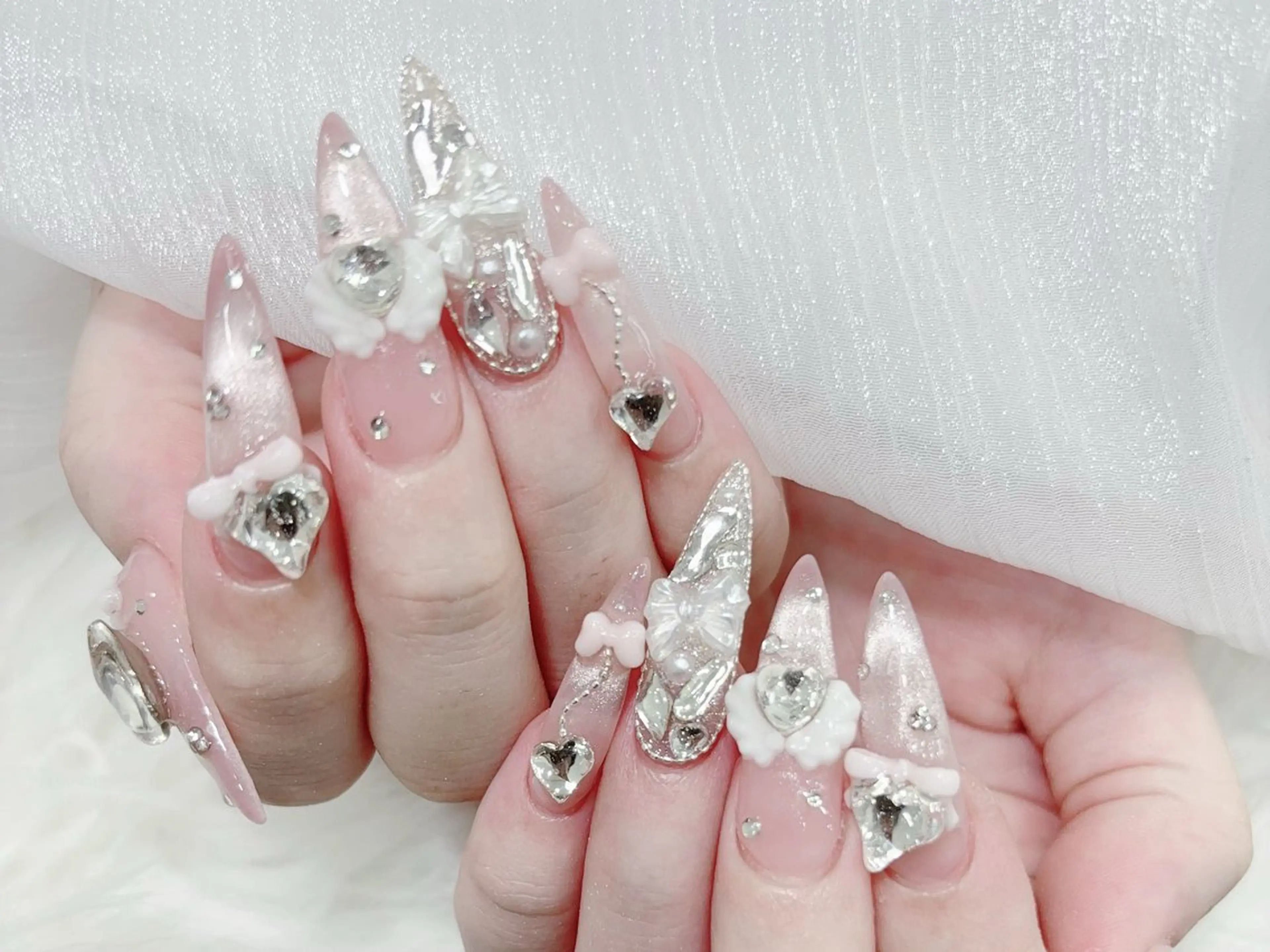 ネイル 成人式 マグネットネイル 大理石ネイル(マーブル) リボン 夏ネイル ハンドネイル MoMoA Nail ネイル長さ出し専門店のネイルデザイン