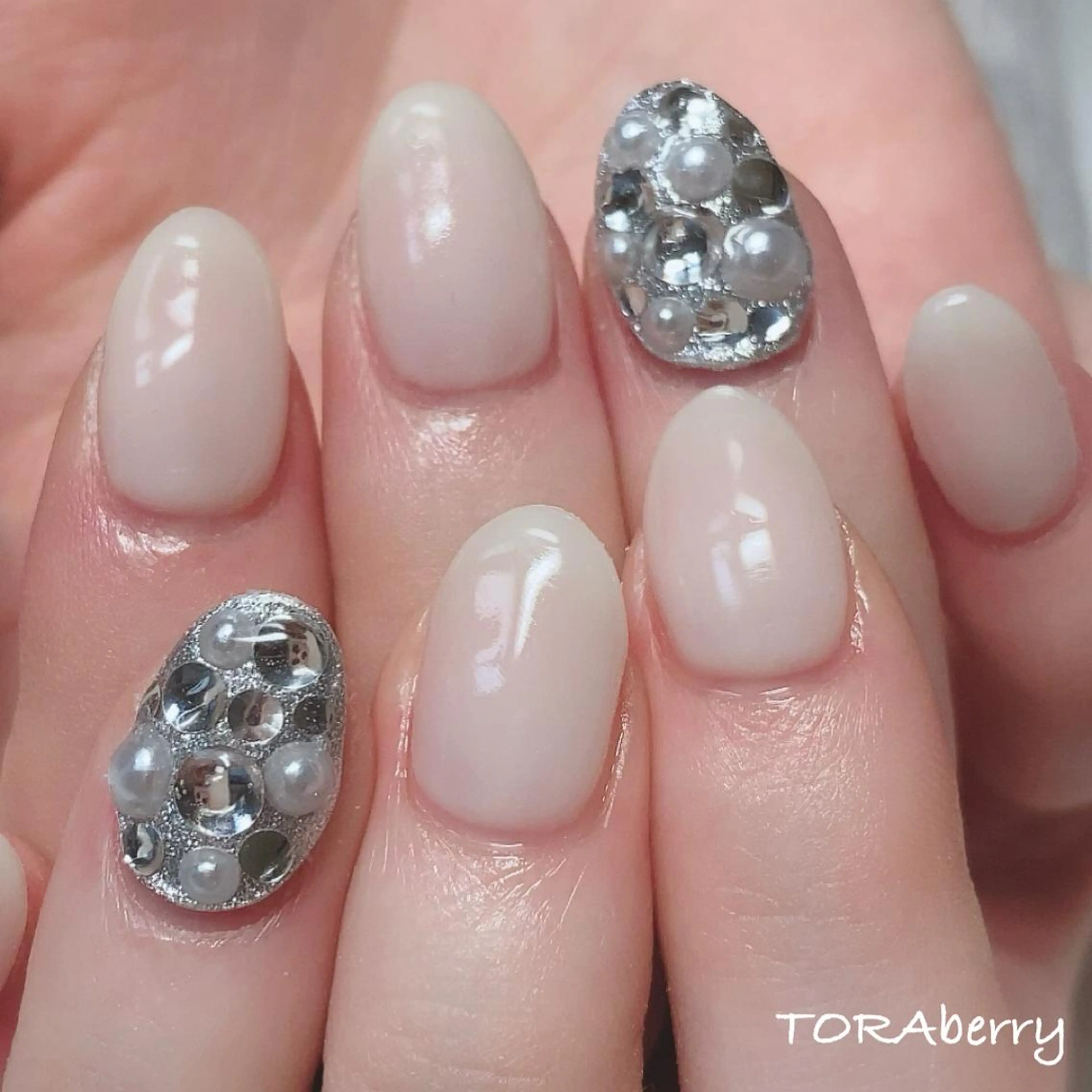 ネイル ネイリスト なつみのネイルデザイン