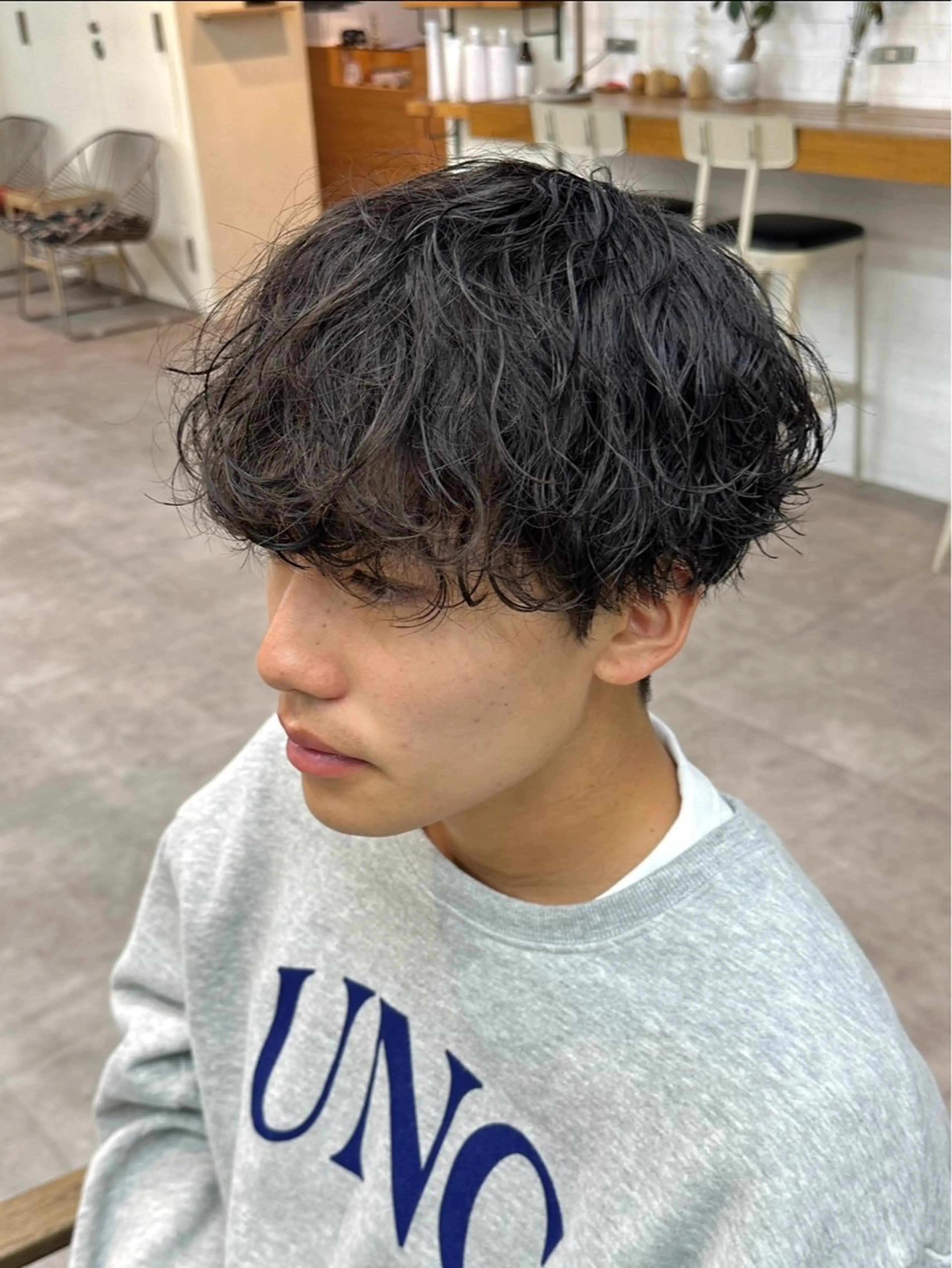 ショート パーマ メンズ 波巻きパーマ JINKIメンズ特化 メンズカットパーマのヘアスタイル