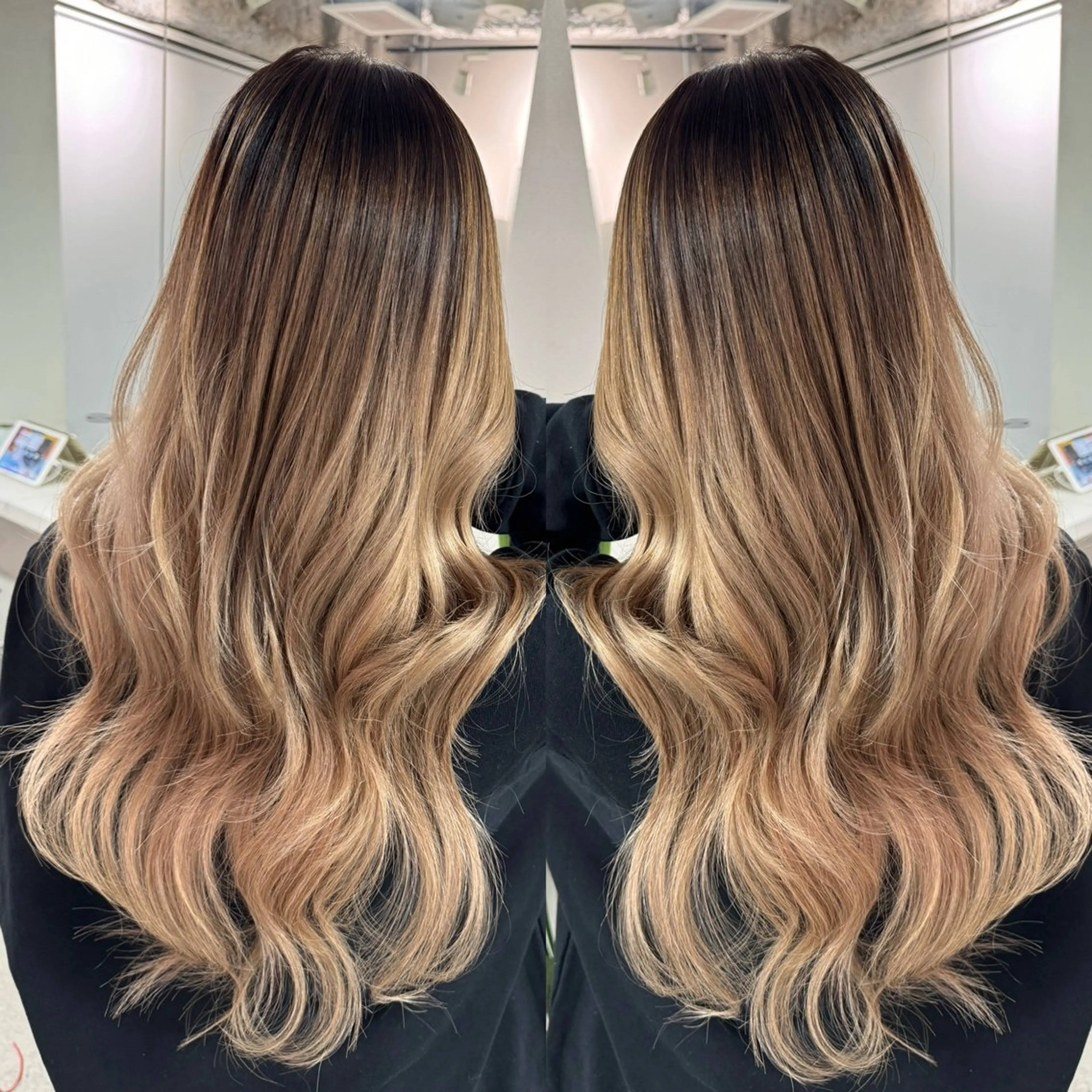 ロング バレイヤージュ ボブ🌈ナツヤのヘアスタイル