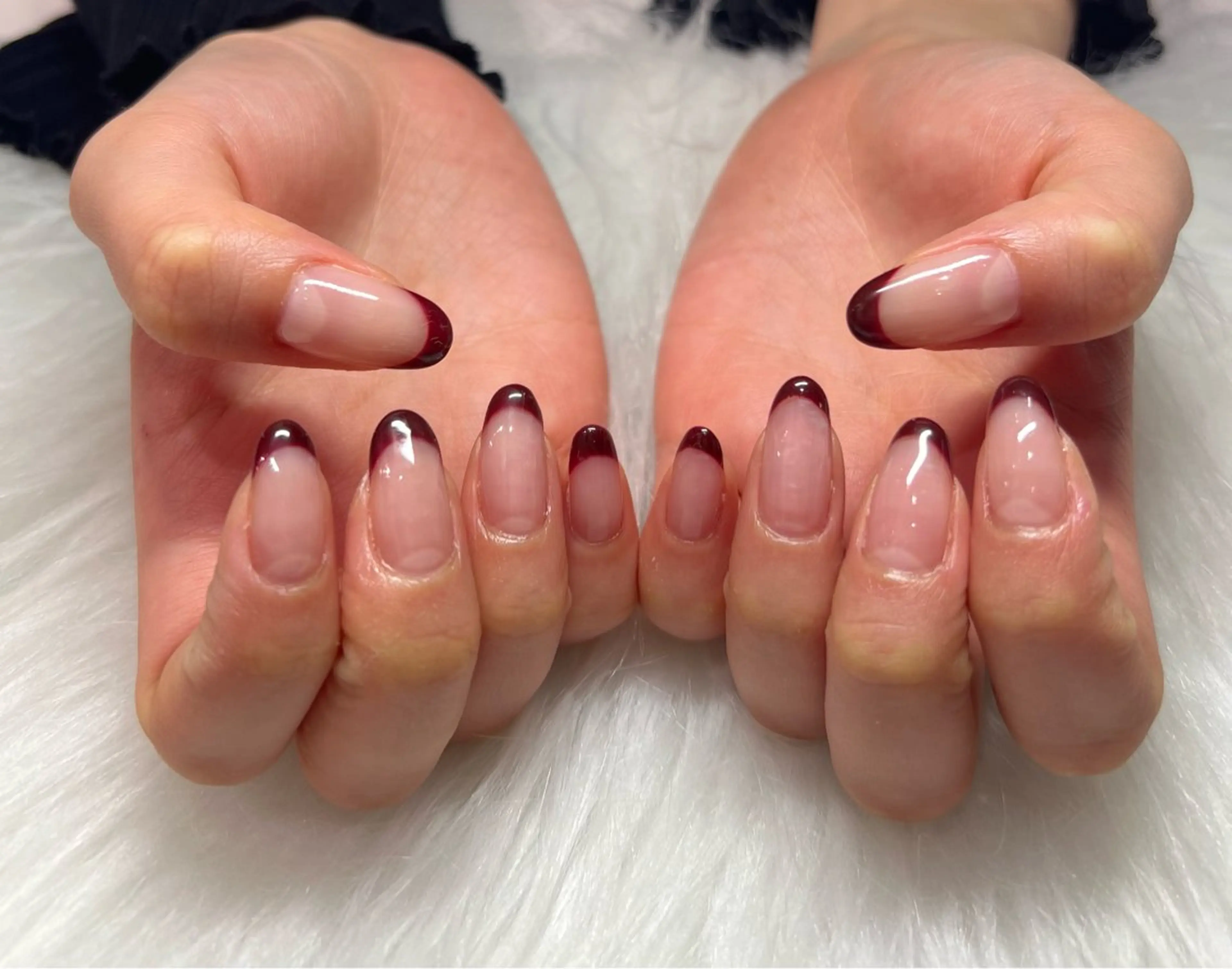ネイル ボルドー Roy心斎橋 ISHIKAWAのネイルデザイン