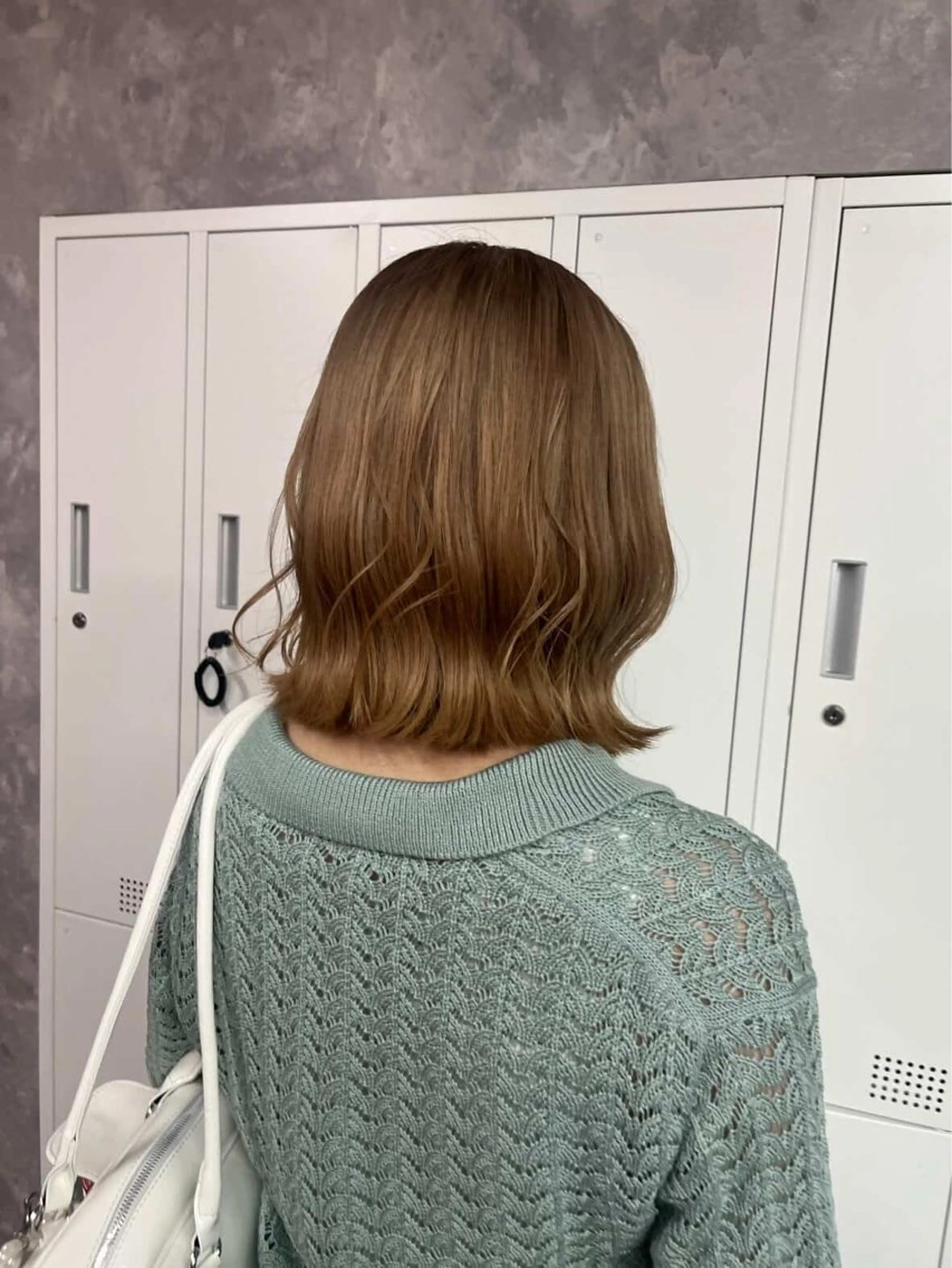 ミディアム カラー サトウ ユメリのヘアスタイル