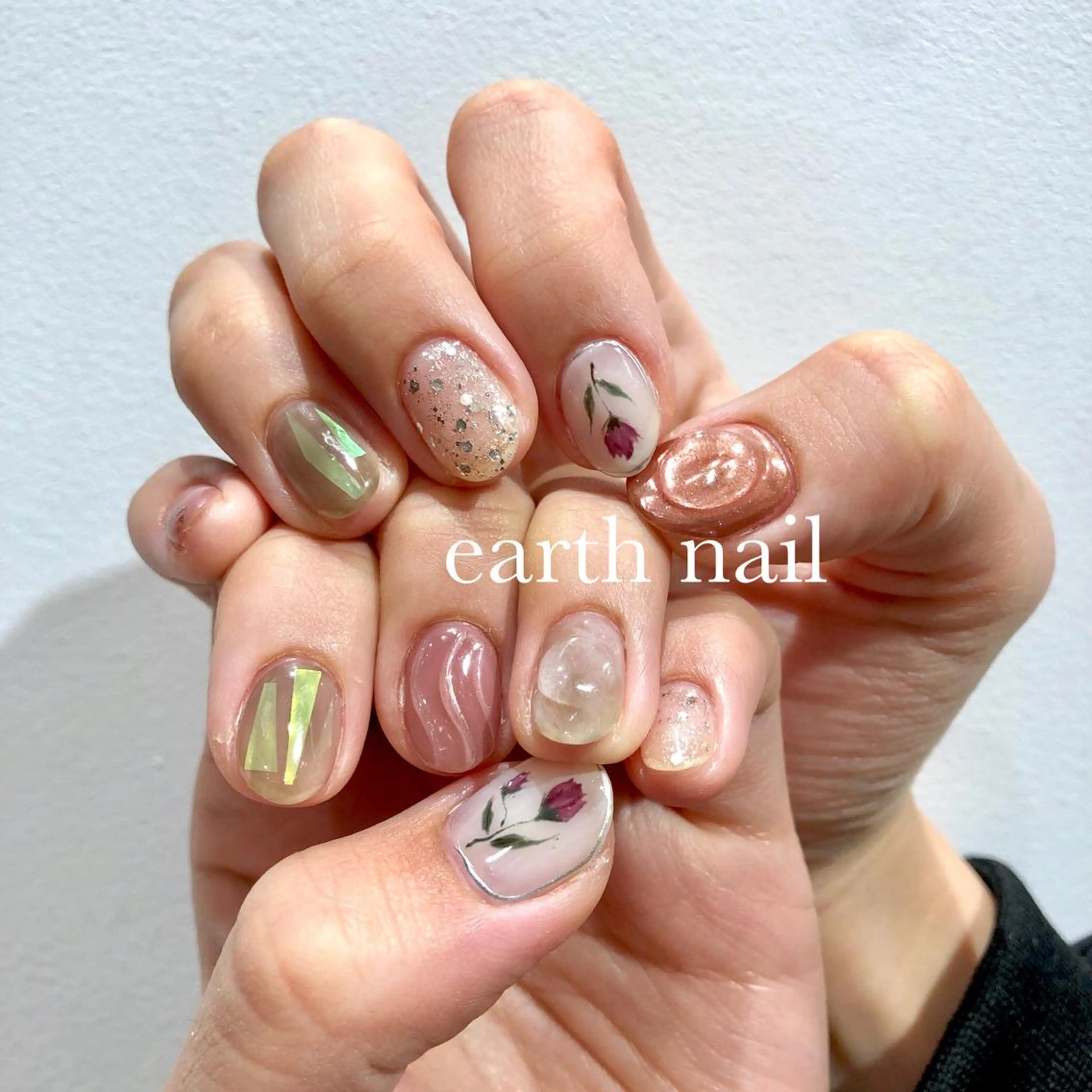 ネイル ハンドネイル 🧁🥕 asukaのネイルデザイン