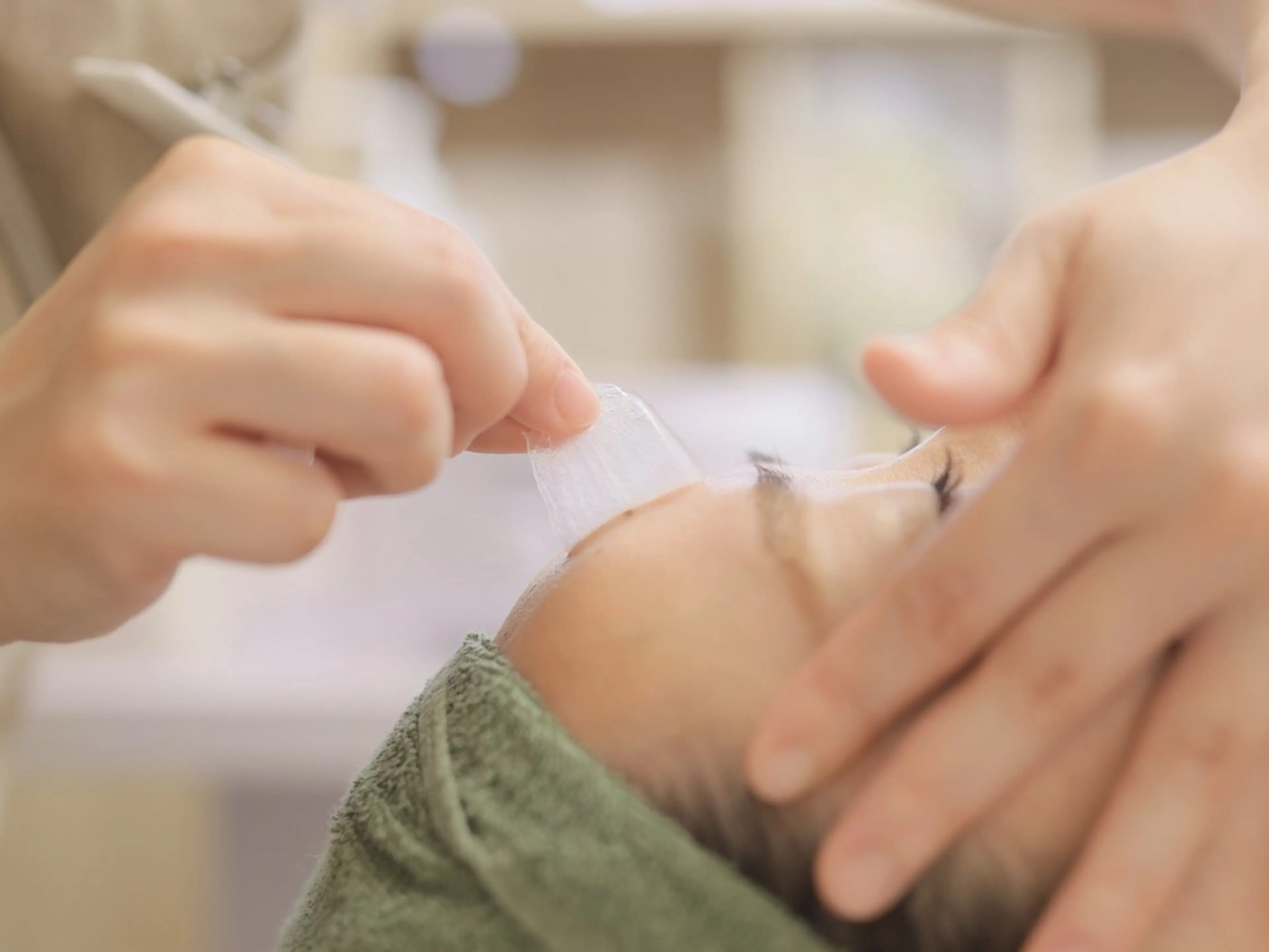 【産毛•角質•顔ダニ除去✨】うるツヤ肌へ導くお肌に優しいフェイシャルワックス🌿ポレーション導入付き🫧の写真