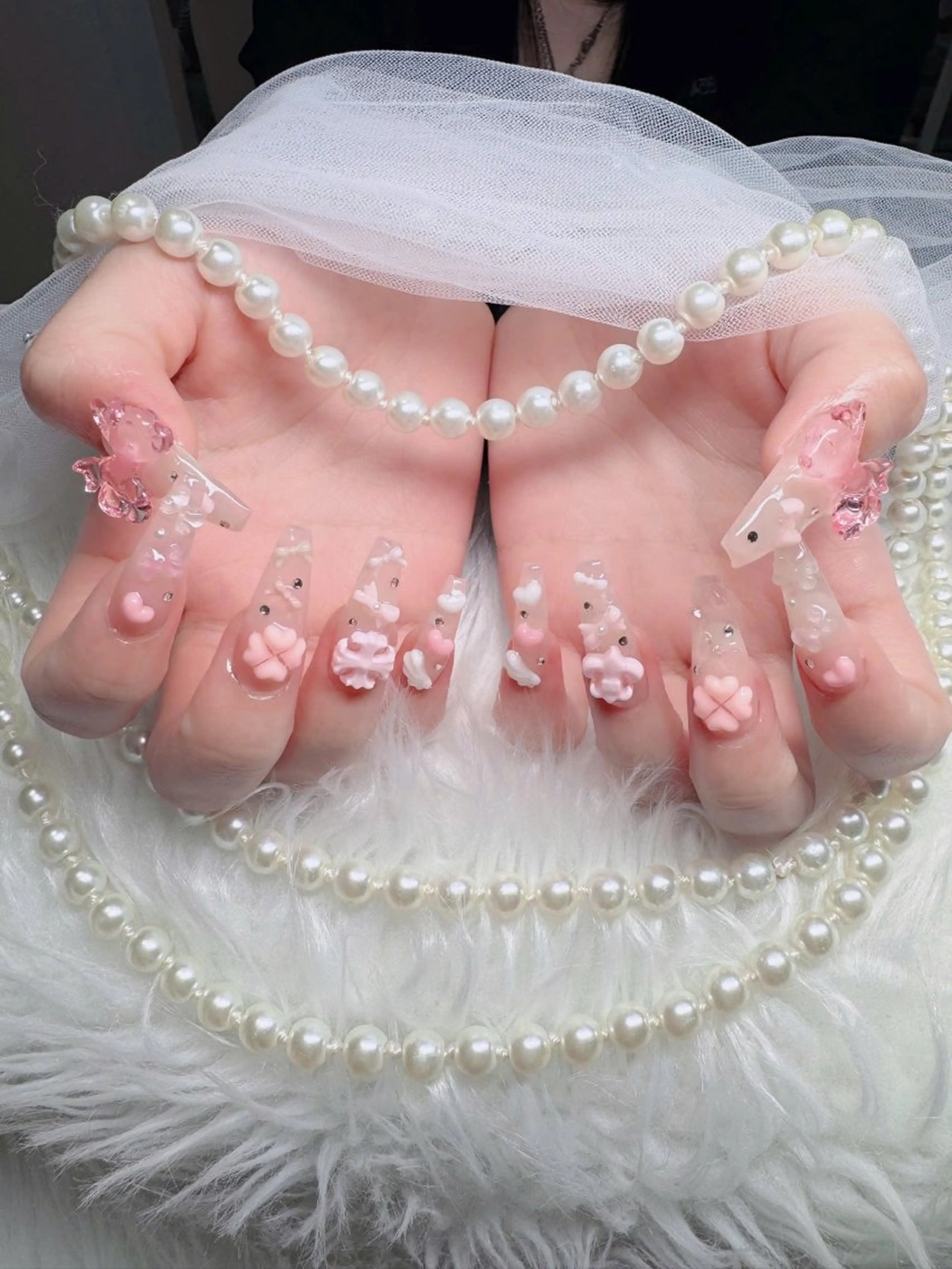 ネイル オーロラネイル フレンチネイル ジェルネイル ハロウィン キラキラネイル ハンドネイル H.baby Nail Salonのネイルデザイン