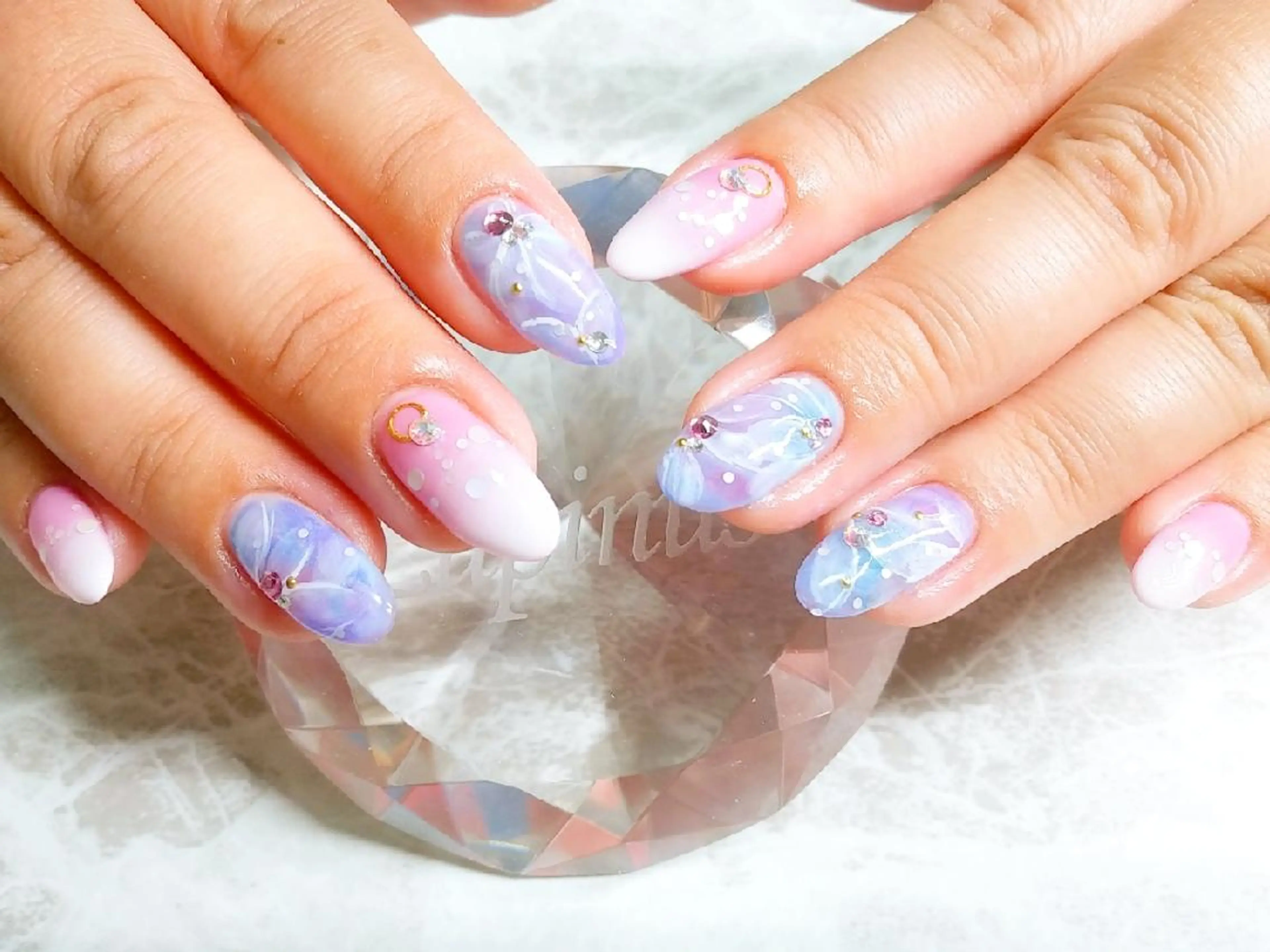 ネイル グラデーション ニュアンスネイル ハンドネイル フットネイル Lupinus ルピナスのネイルデザイン