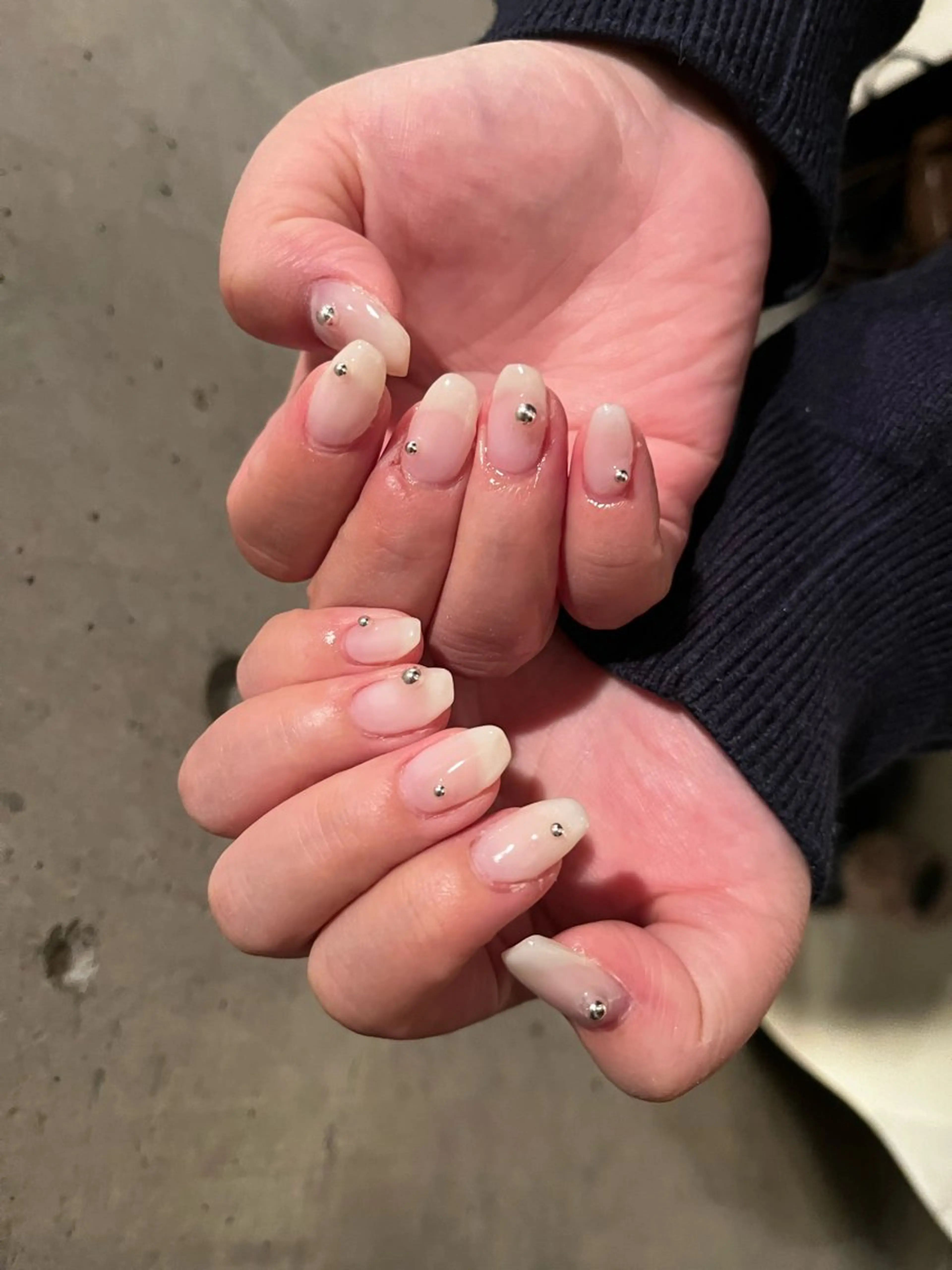 ネイル シルバー ハンドネイル DariL Ayaのネイルデザイン