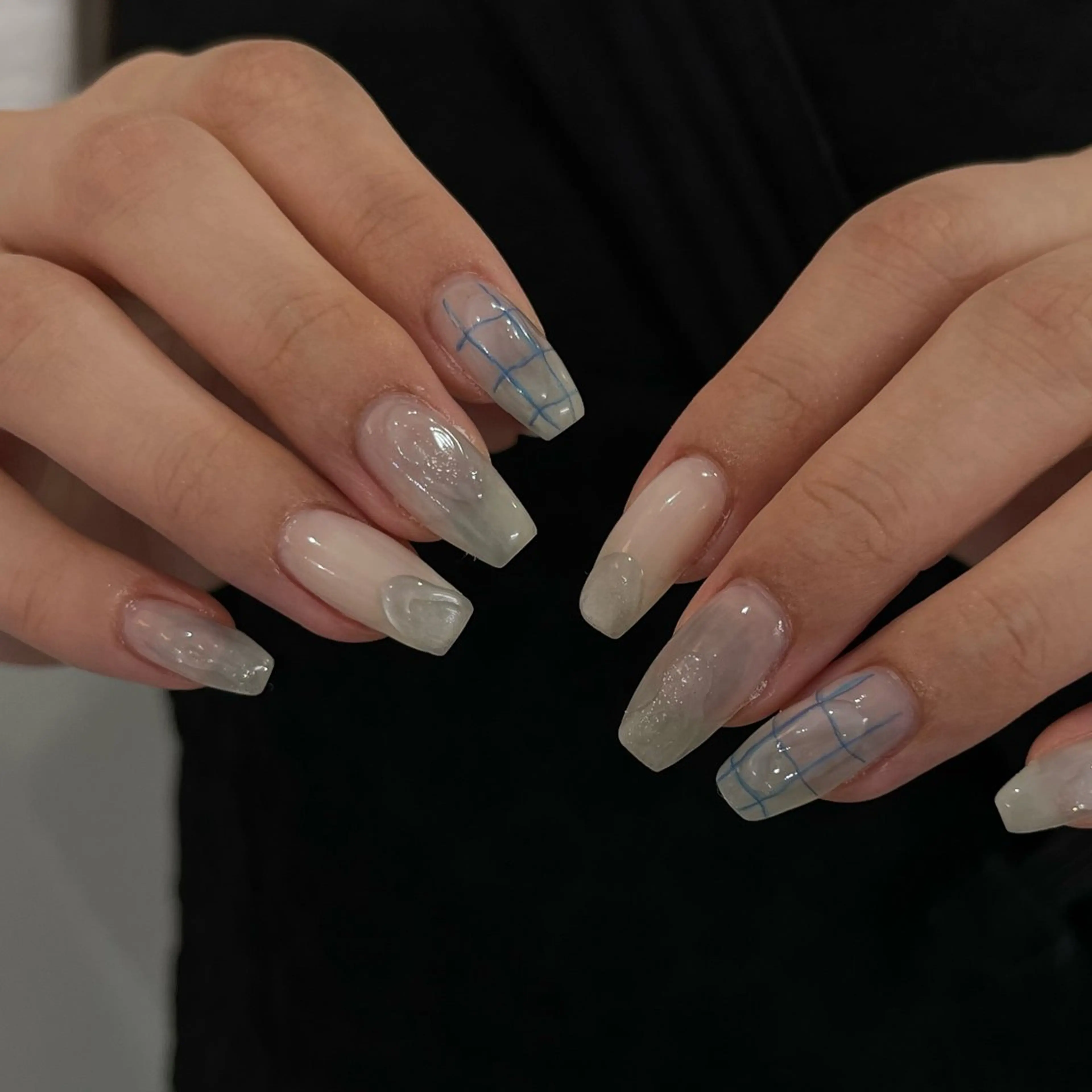 ネイル Ray. ちゅるん系ニュアンスのエステ・リラクイメージ