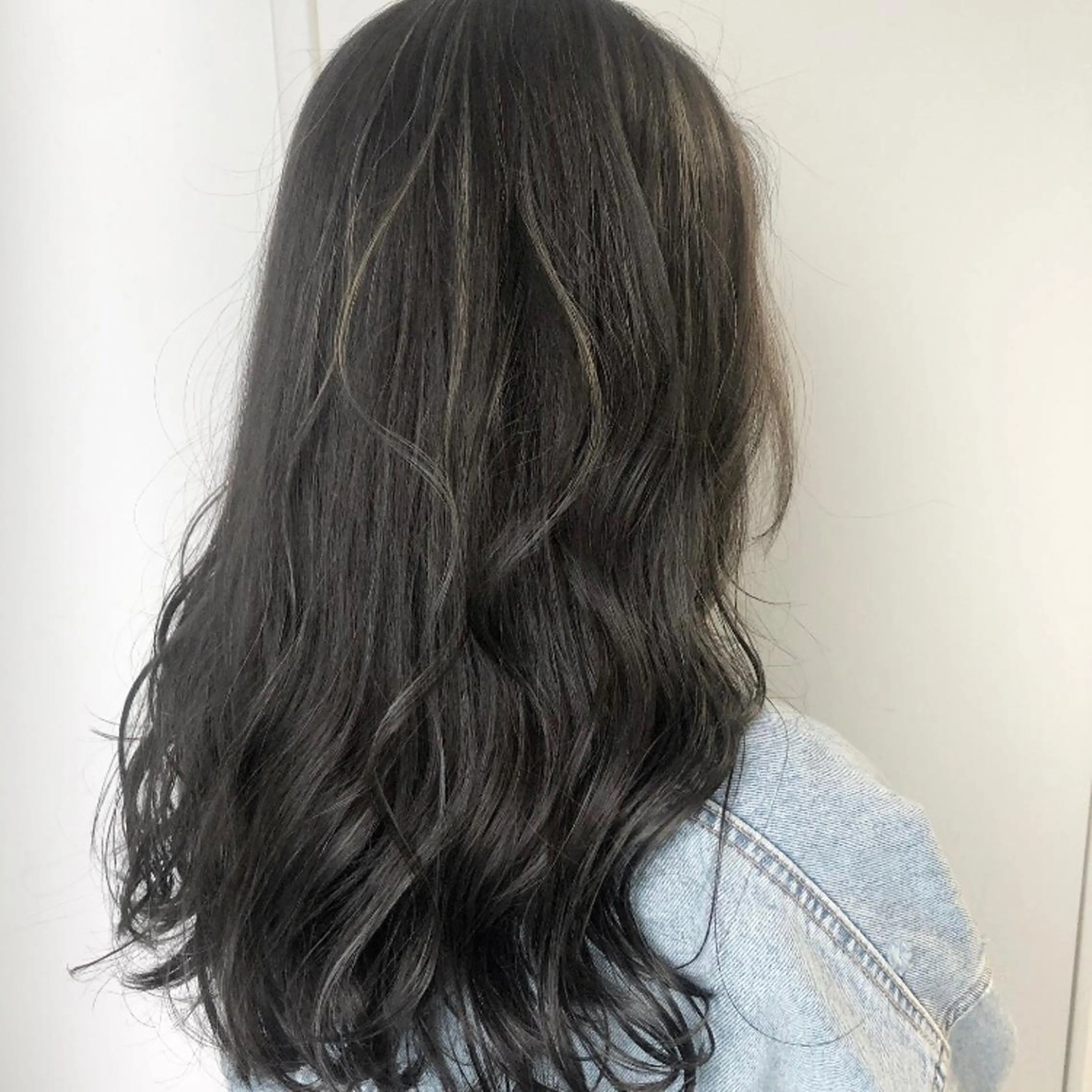 ロング カラー ハイライトカラー ハイライト Jewel Box東梅田所属・髪質改善サロン 梅田/ヨナミネのヘアスタイル