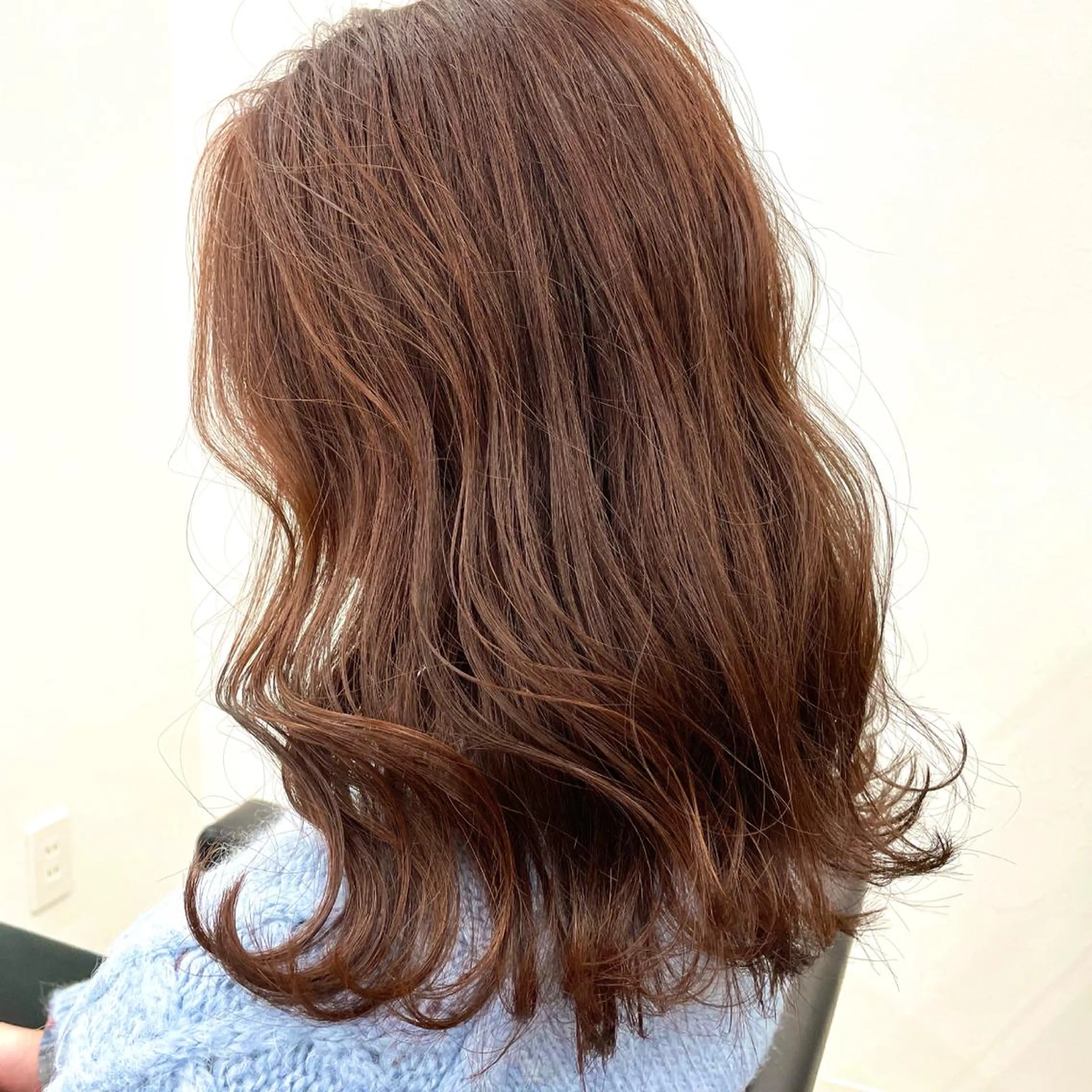 ミディアム カラー ブリーチ ブラウンカラー ブリーチなしカラー オレンジ オレンジブラウン セルフホワイトニング Ines渡辺リエのその他イメージ