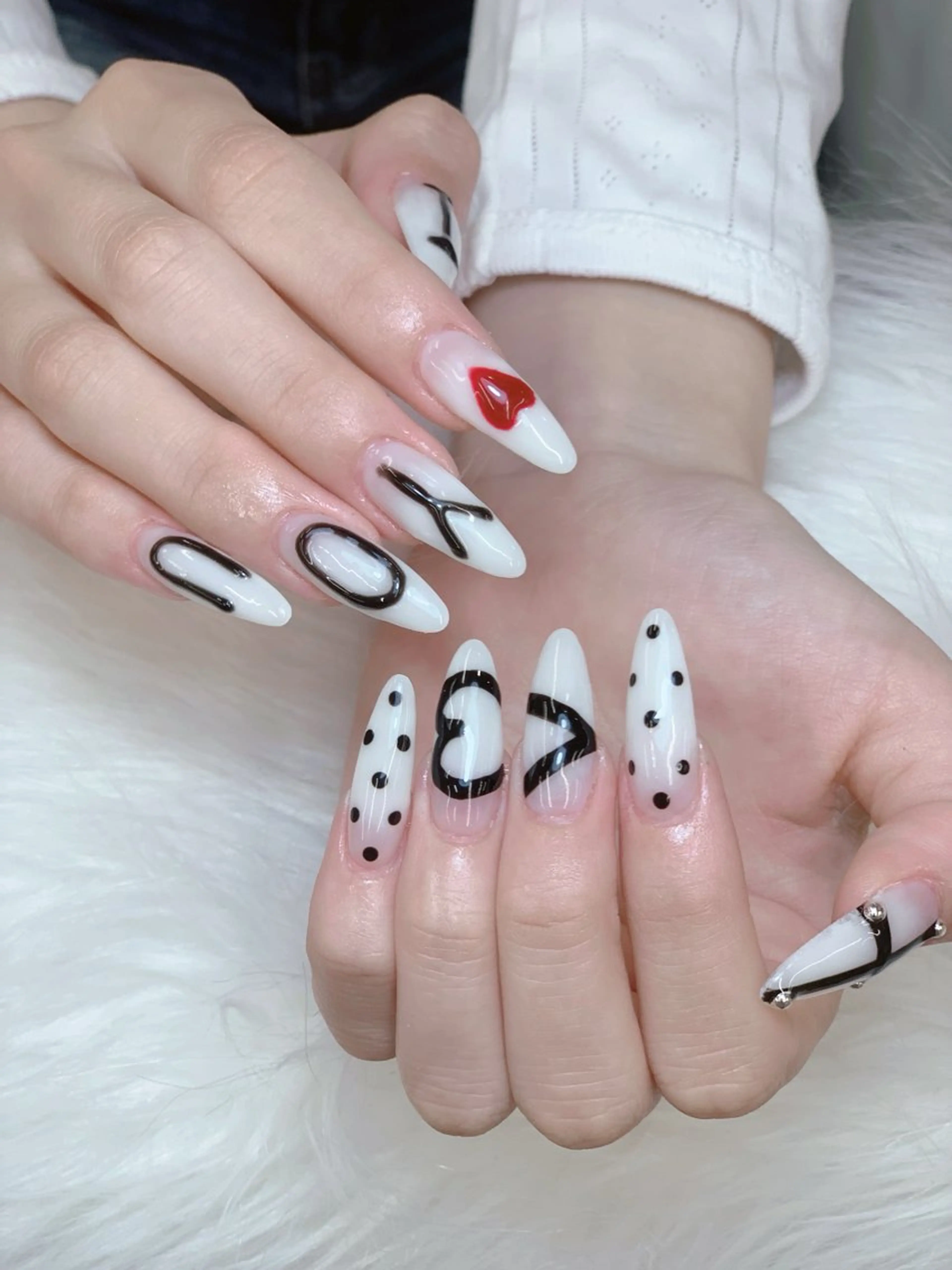 ネイル ハンドネイル ゴテゴテネイル JRのネイルデザイン