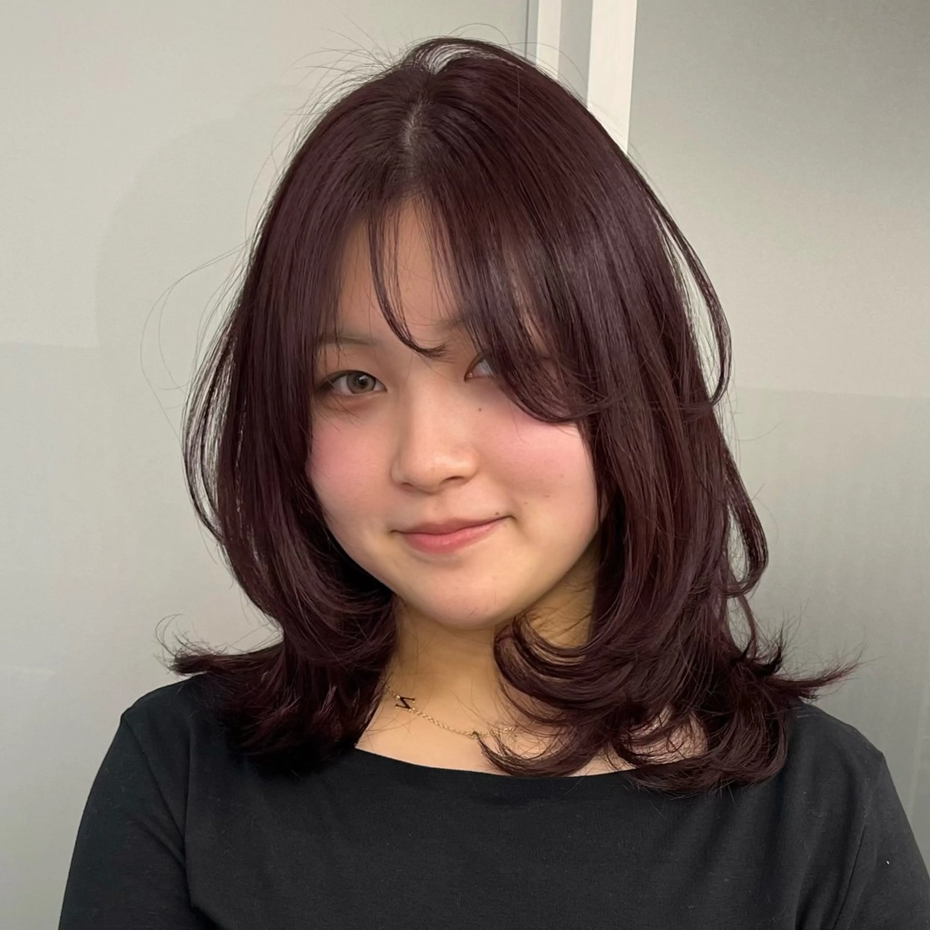 ミディアム ミディアムレイヤー レイヤーカット 【レイヤー×透明感 カラー】mayaのヘアスタイル