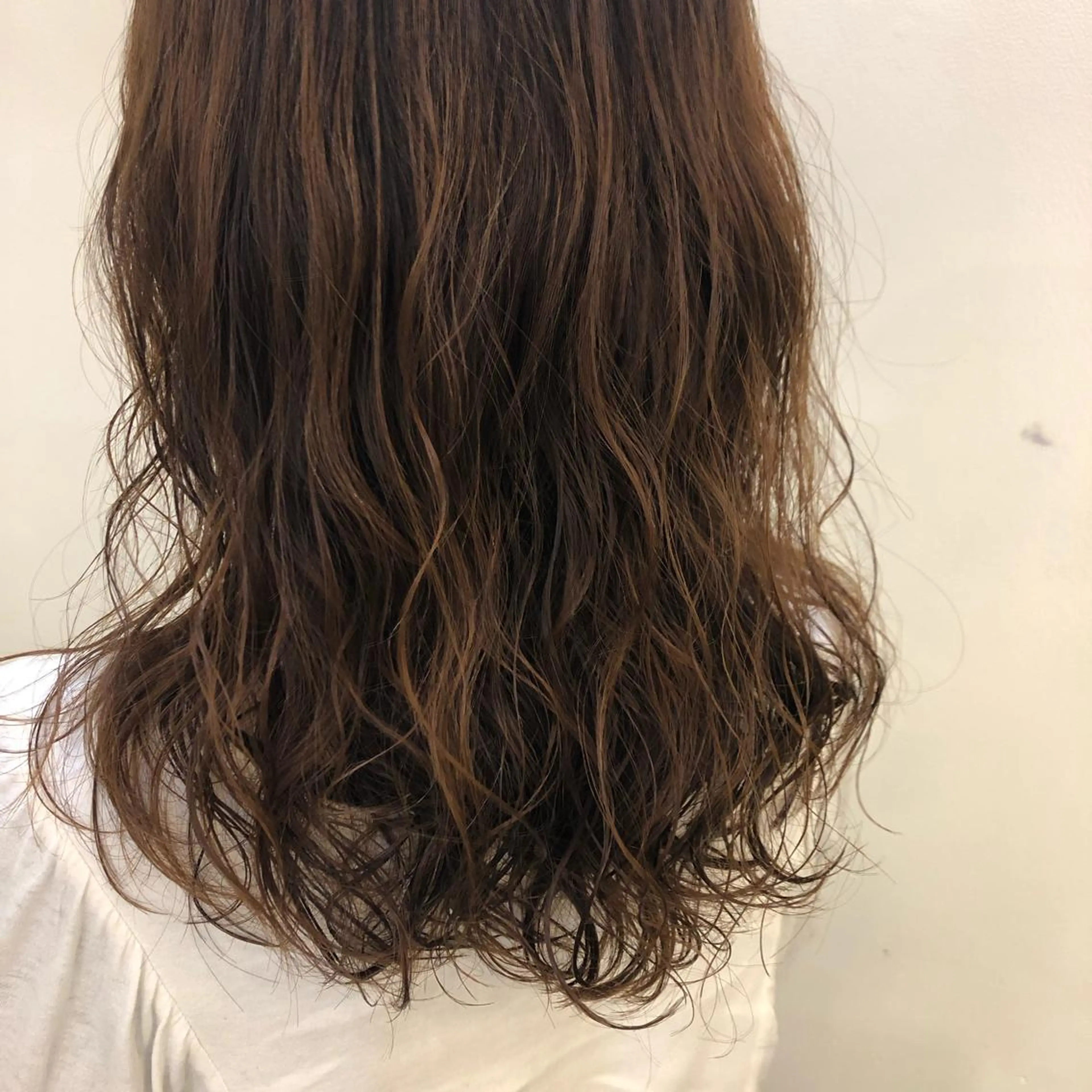 セミロング パーマ セミロングパーマ レイヤー/ハイトーン 🧸SENAのヘアスタイル