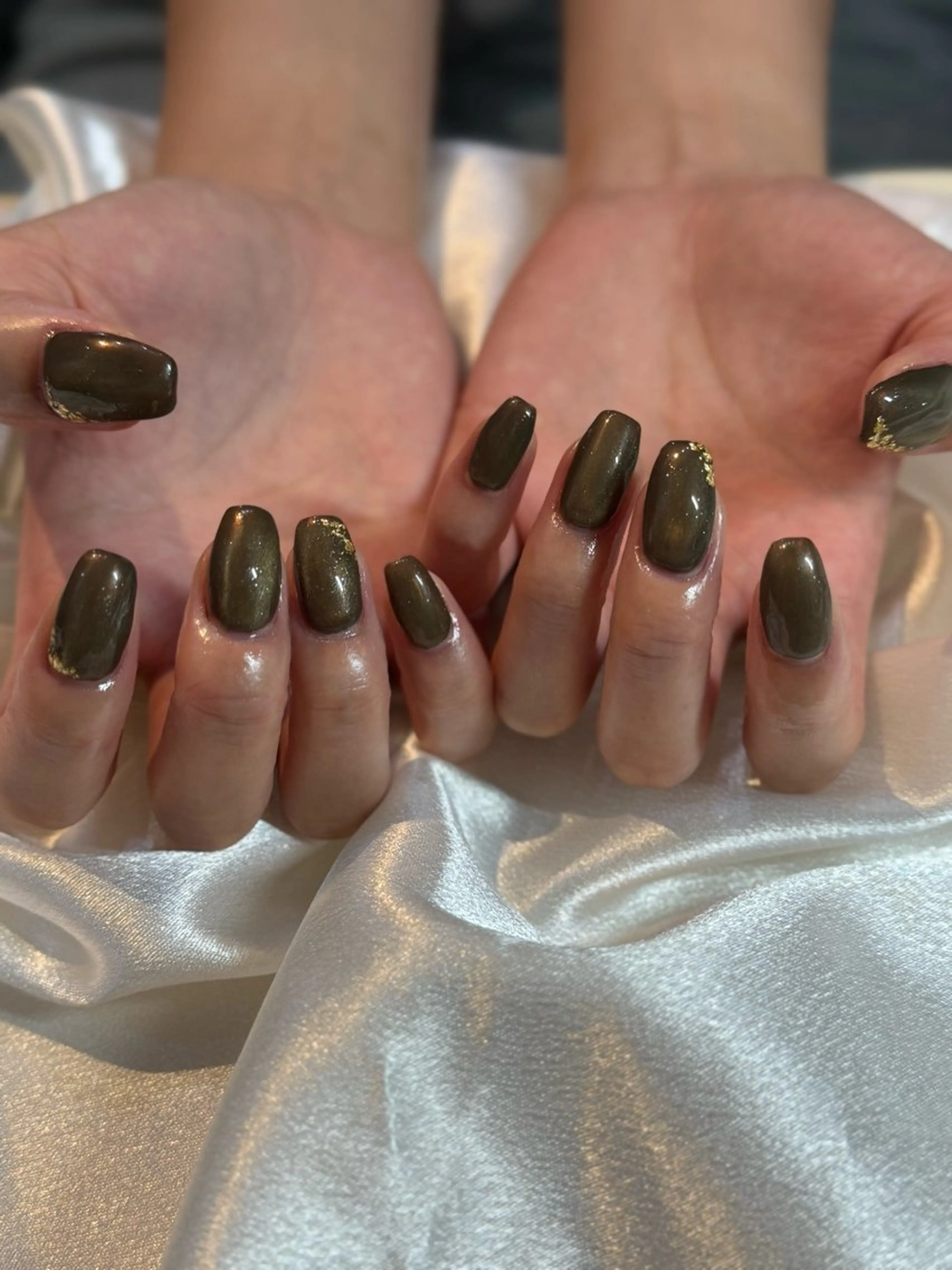 ネイル ミラーネイル ハンドネイル 藤井 里緒奈のネイルデザイン