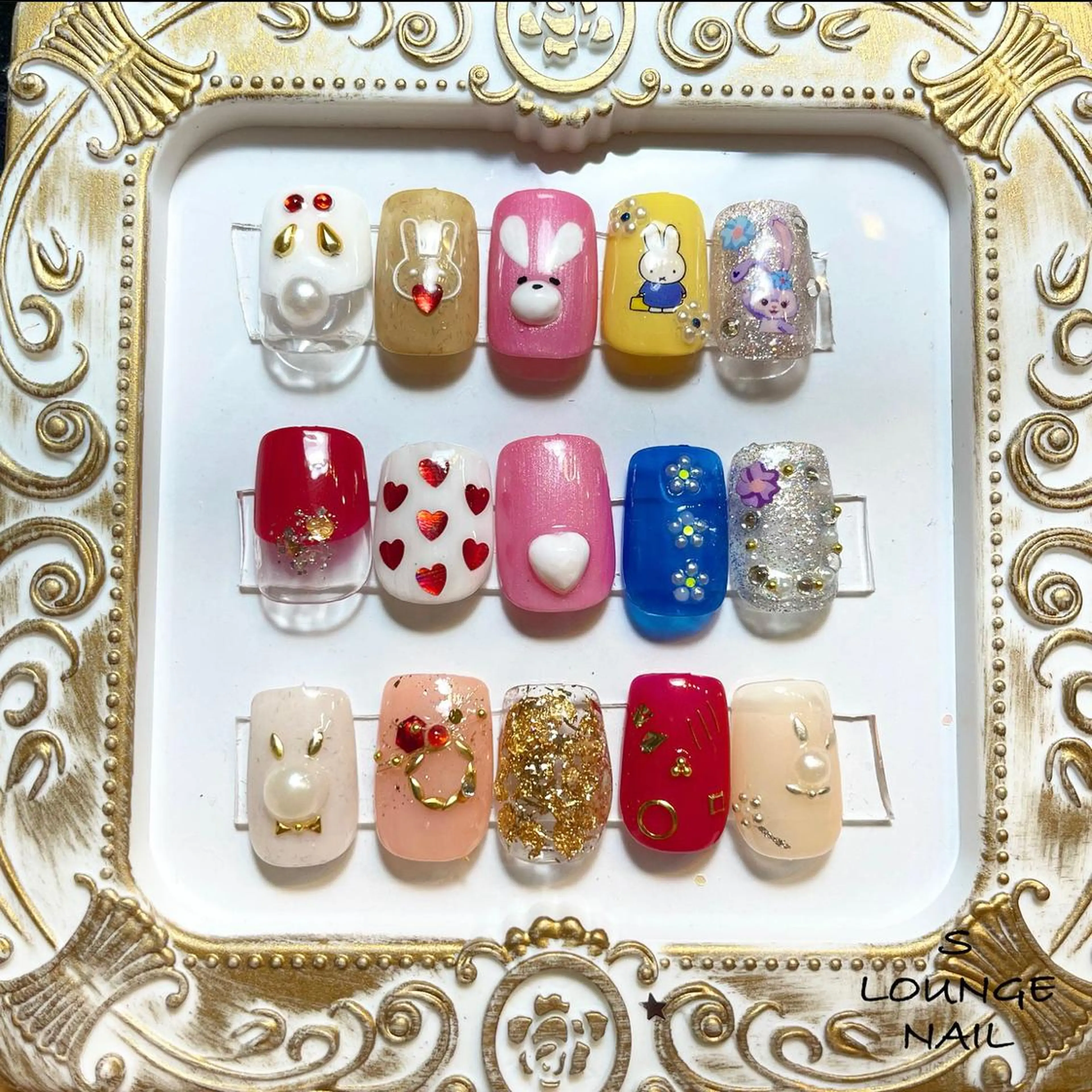 ネイル ハンドネイル フットネイル パーツたくさん🍓 SUMIのネイルデザイン