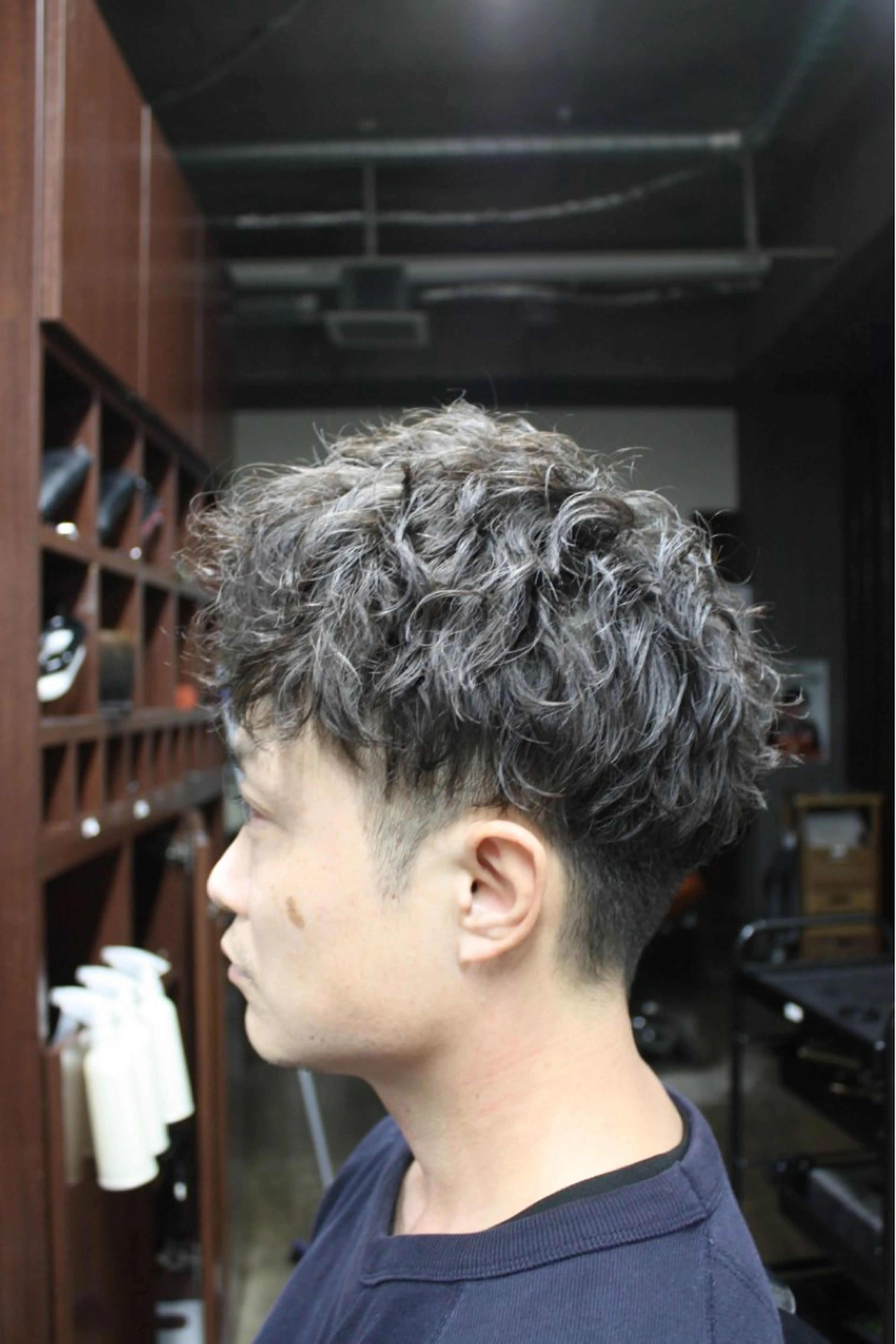 ショート パーマ メンズ メンズパーマ ツイストスパイラルパーマ スパイラルパーマ カット パーマ 【メンズパーマ専門】 トミタ ショウタのヘアスタイル