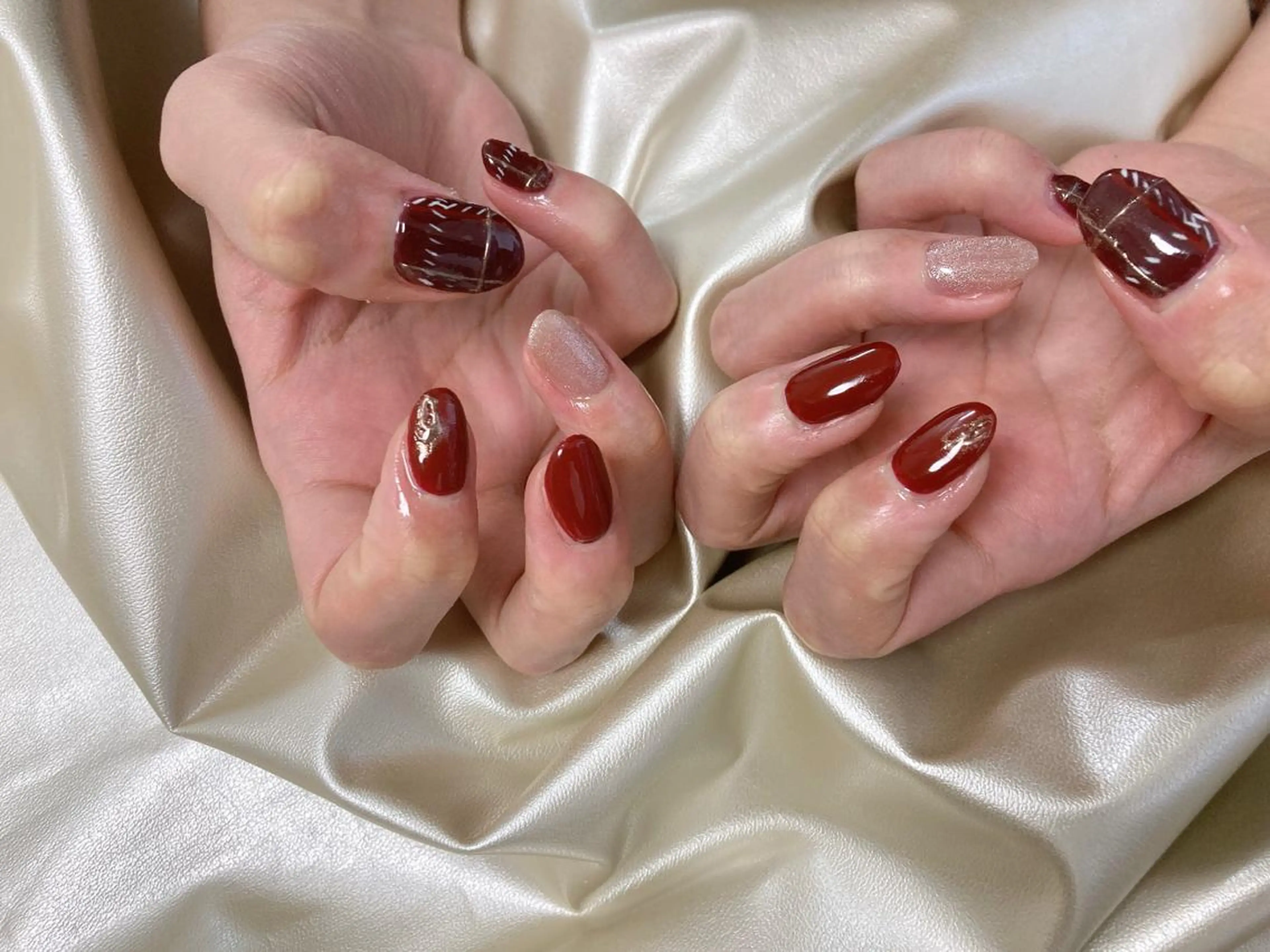 ネイル mogunail &blowのネイルデザイン