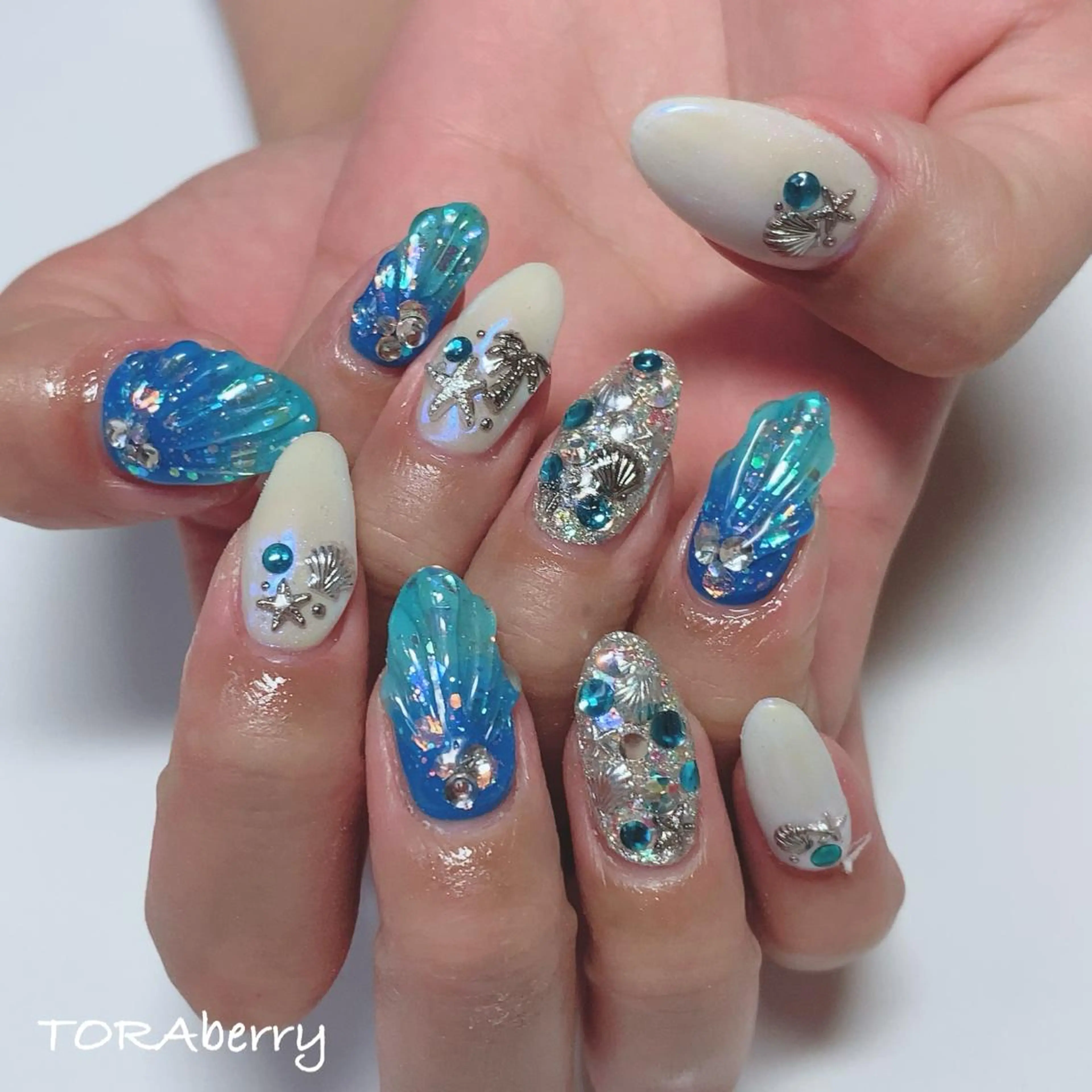 ネイル ネイリスト なつみのネイルデザイン