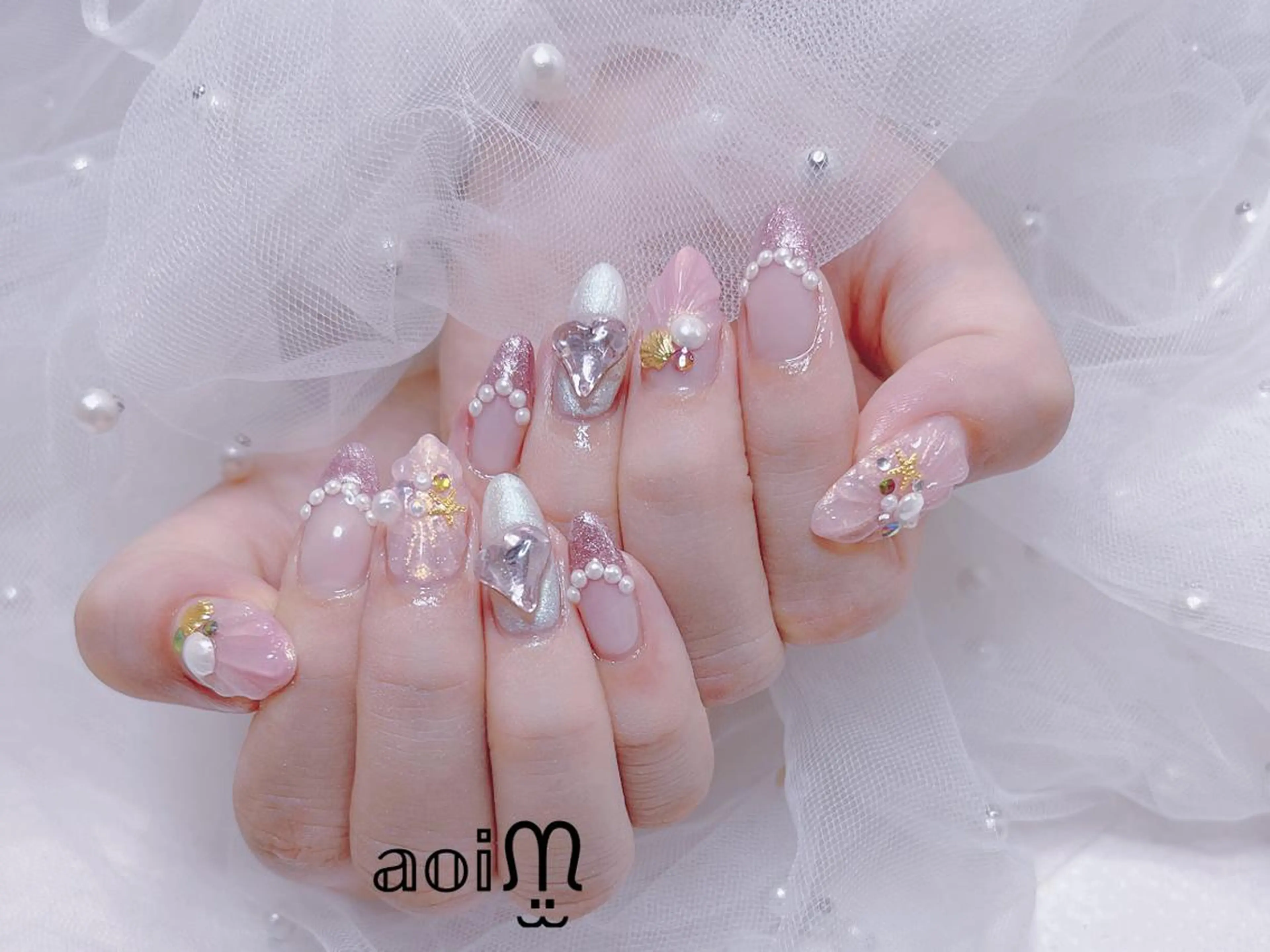 ネイル 葵うさぎ所属・葵うさぎ AIのネイルデザイン