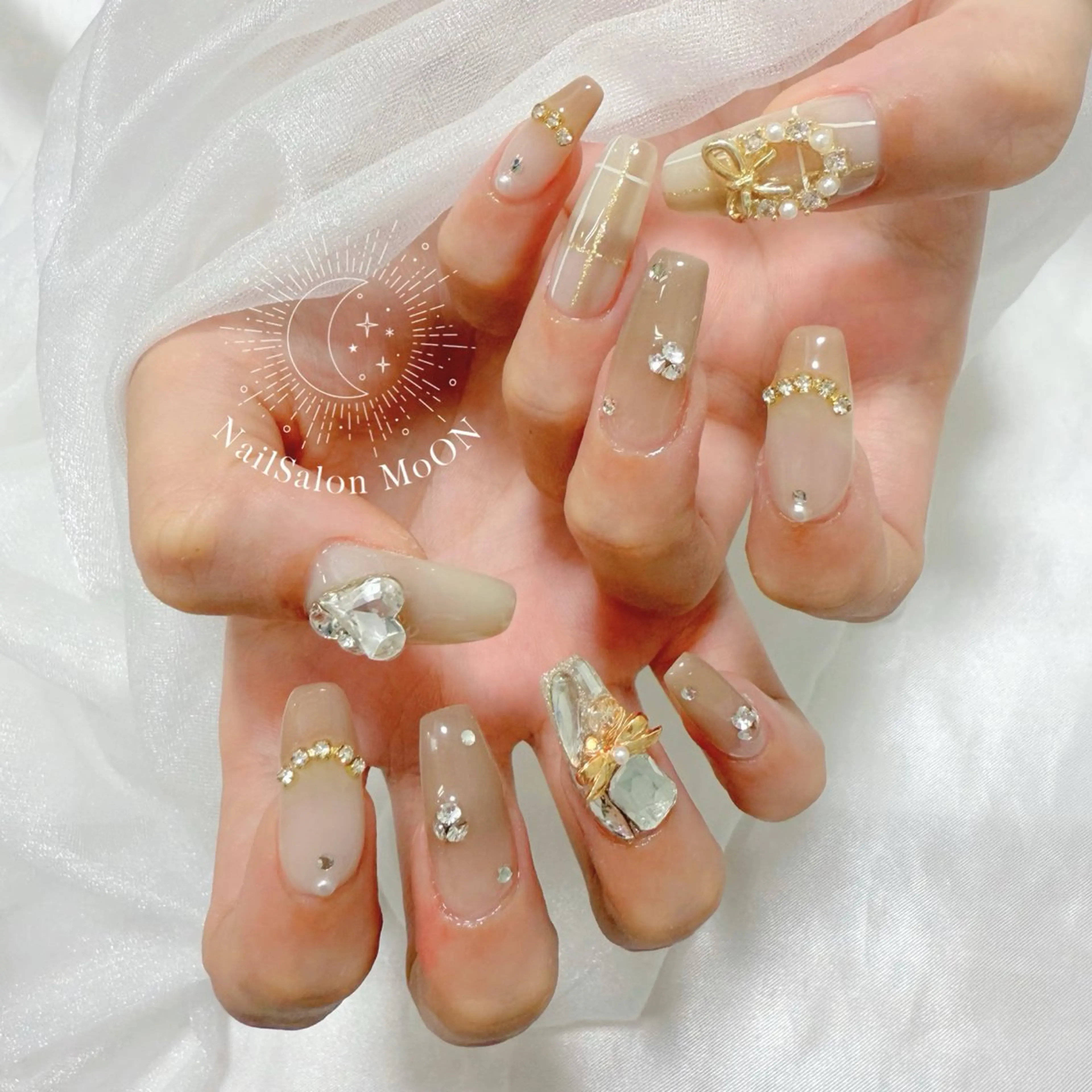 ネイル MoON...❤︎ MeGuのネイルデザイン