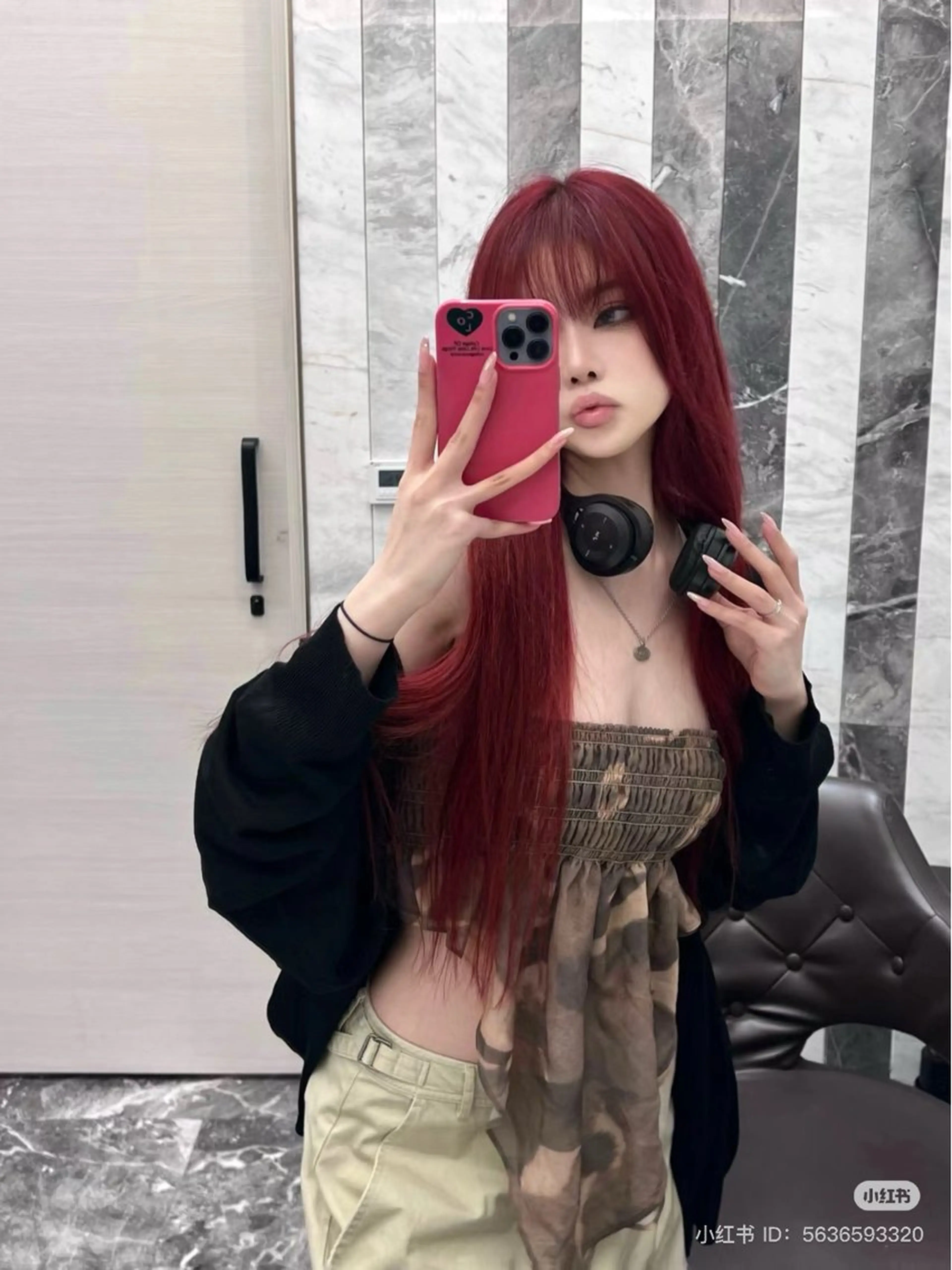 ロング カラー ヘアカラー トリートメント 🤍韓国大人っぽ ベージュMAI🤍のヘアスタイル