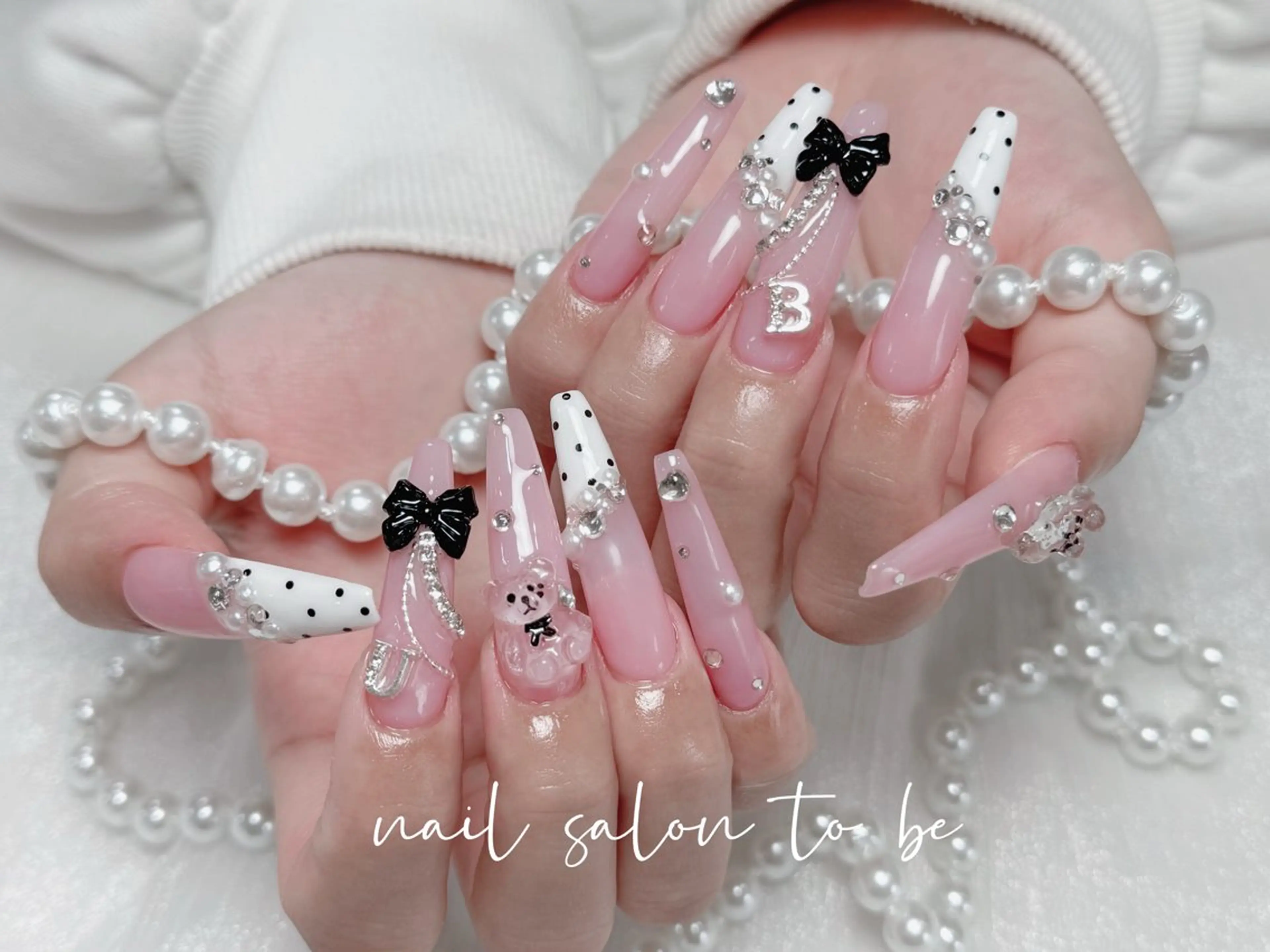 カラー ハンドネイル Nail Salon To Beのネイルデザイン