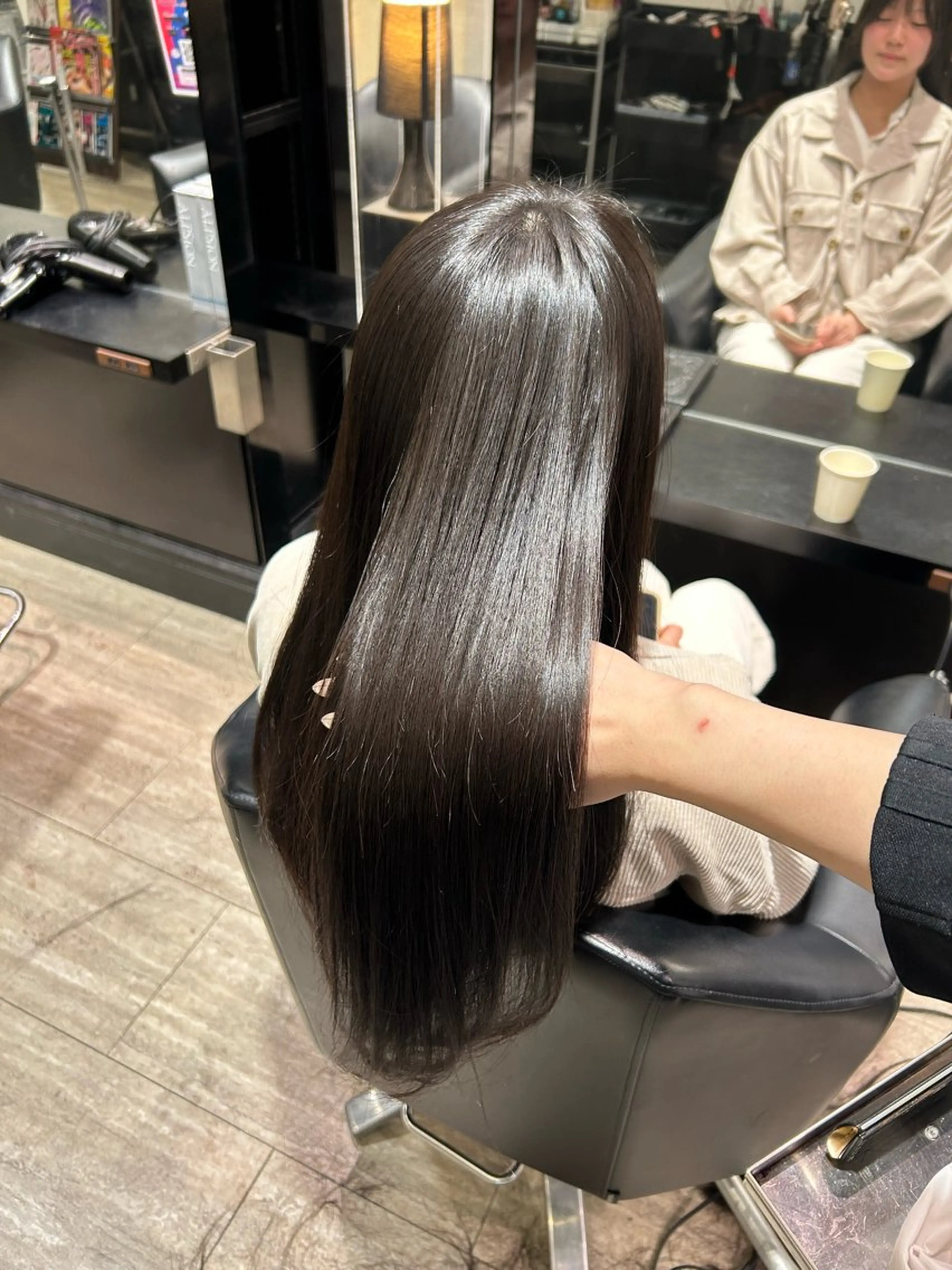 ロング 縮毛矯正 カット 縮毛矯正 ishizuka toaのヘアスタイル