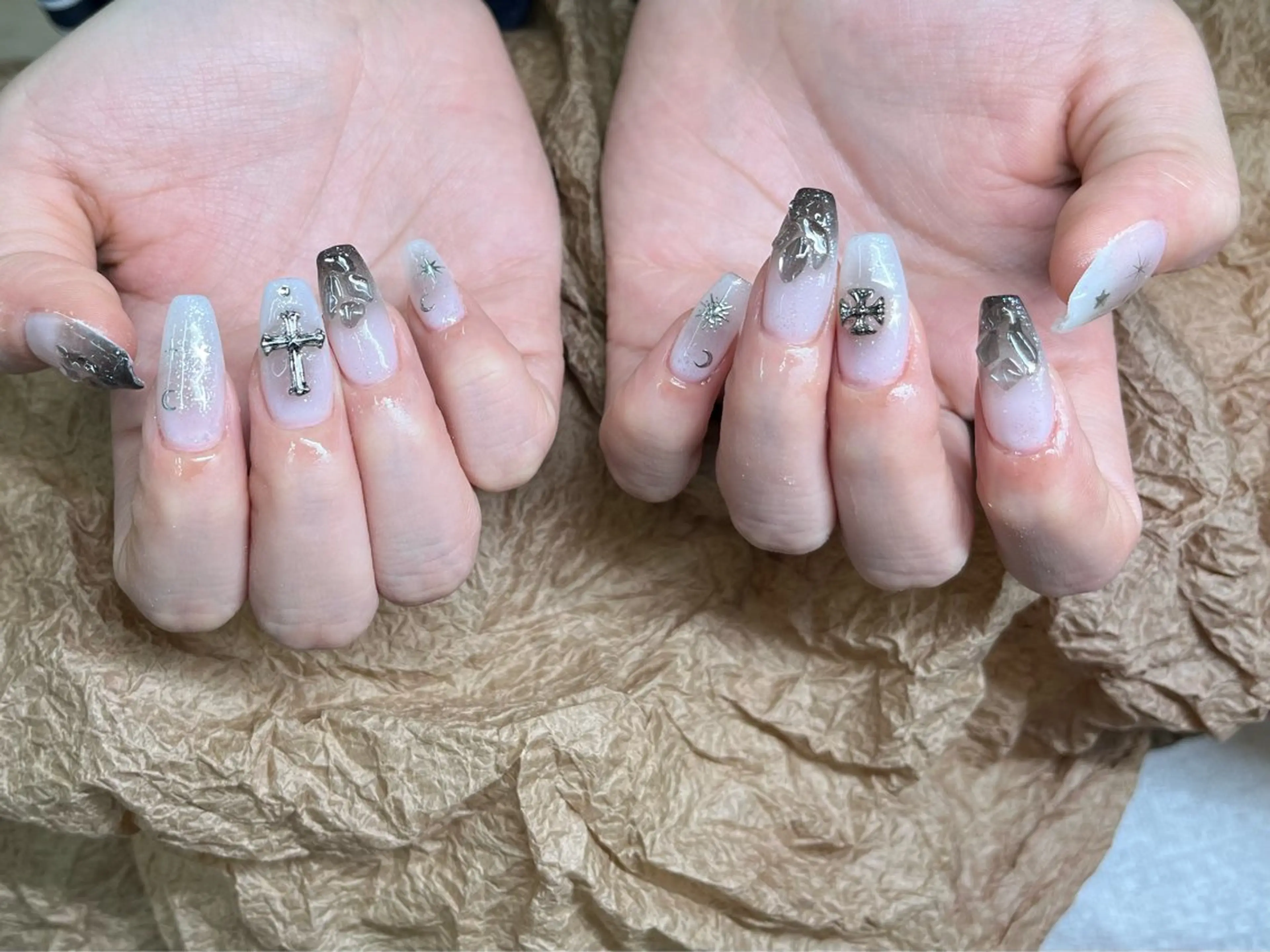 ネイル ToliyDeliy Nail Salonのネイルデザイン