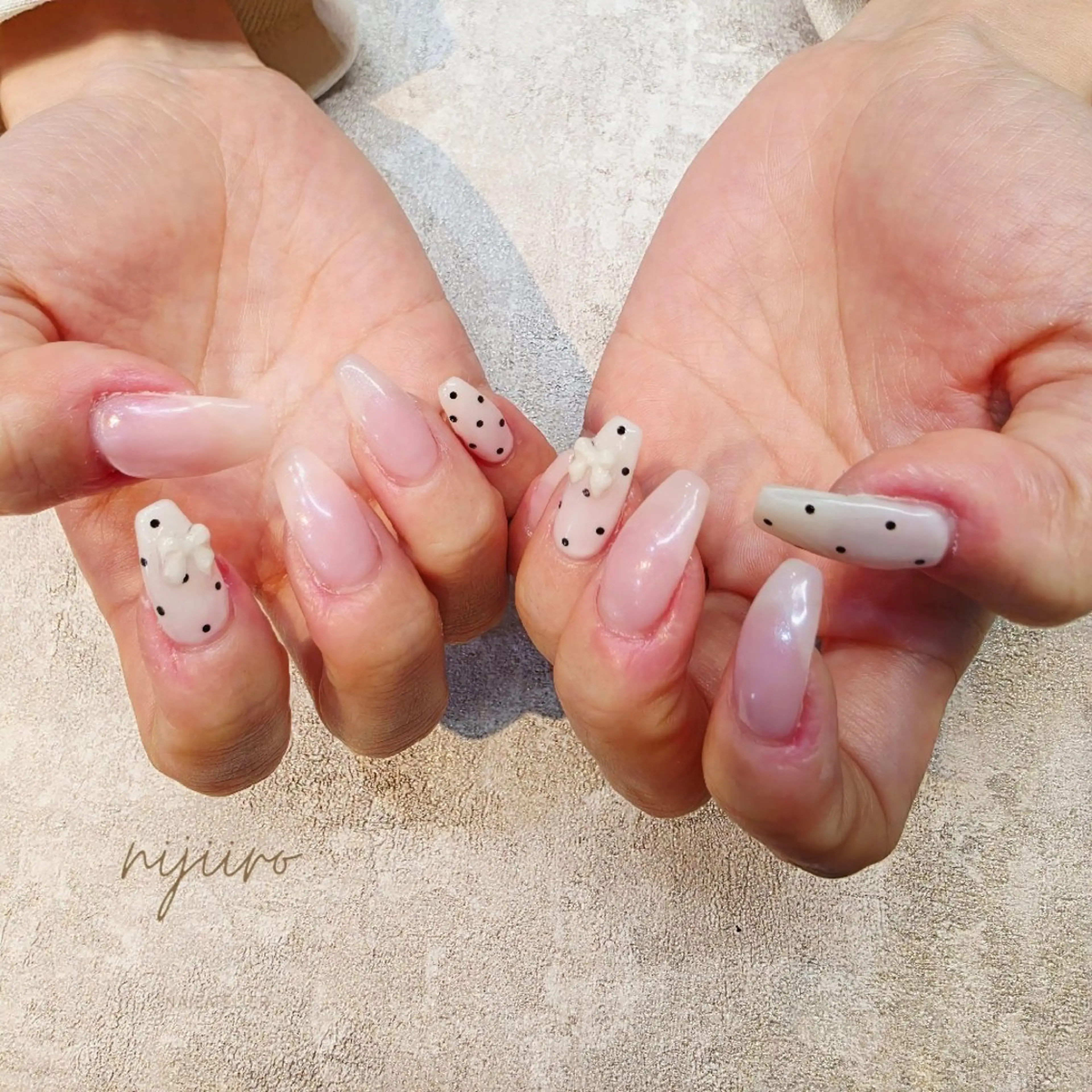 ネイル ハンドネイル nailatelier nijiiro.所属・nijiiro🌈 サトウのネイルデザイン