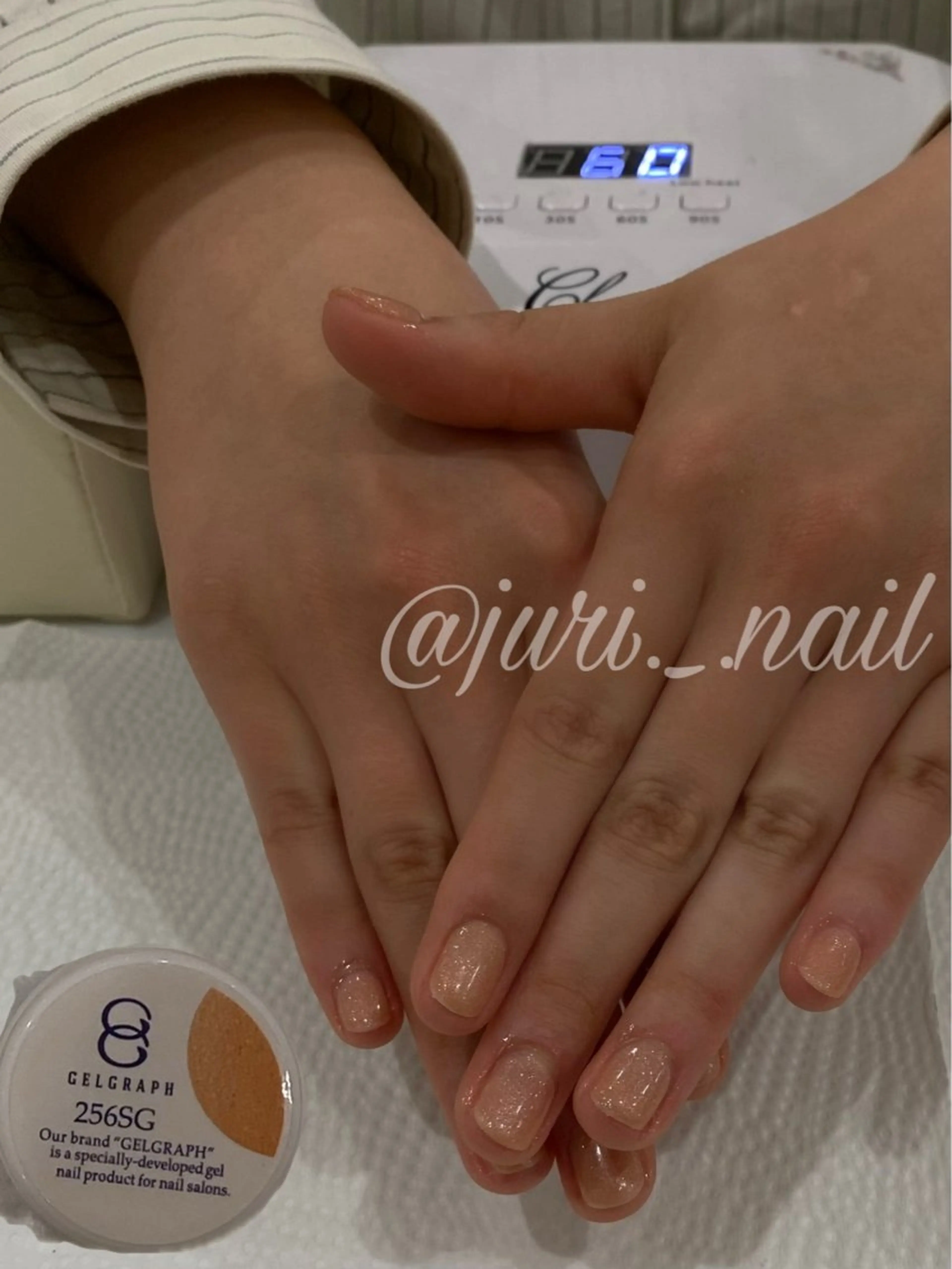 ネイル Luna 烏丸店 ＪＵＲＩのネイルデザイン