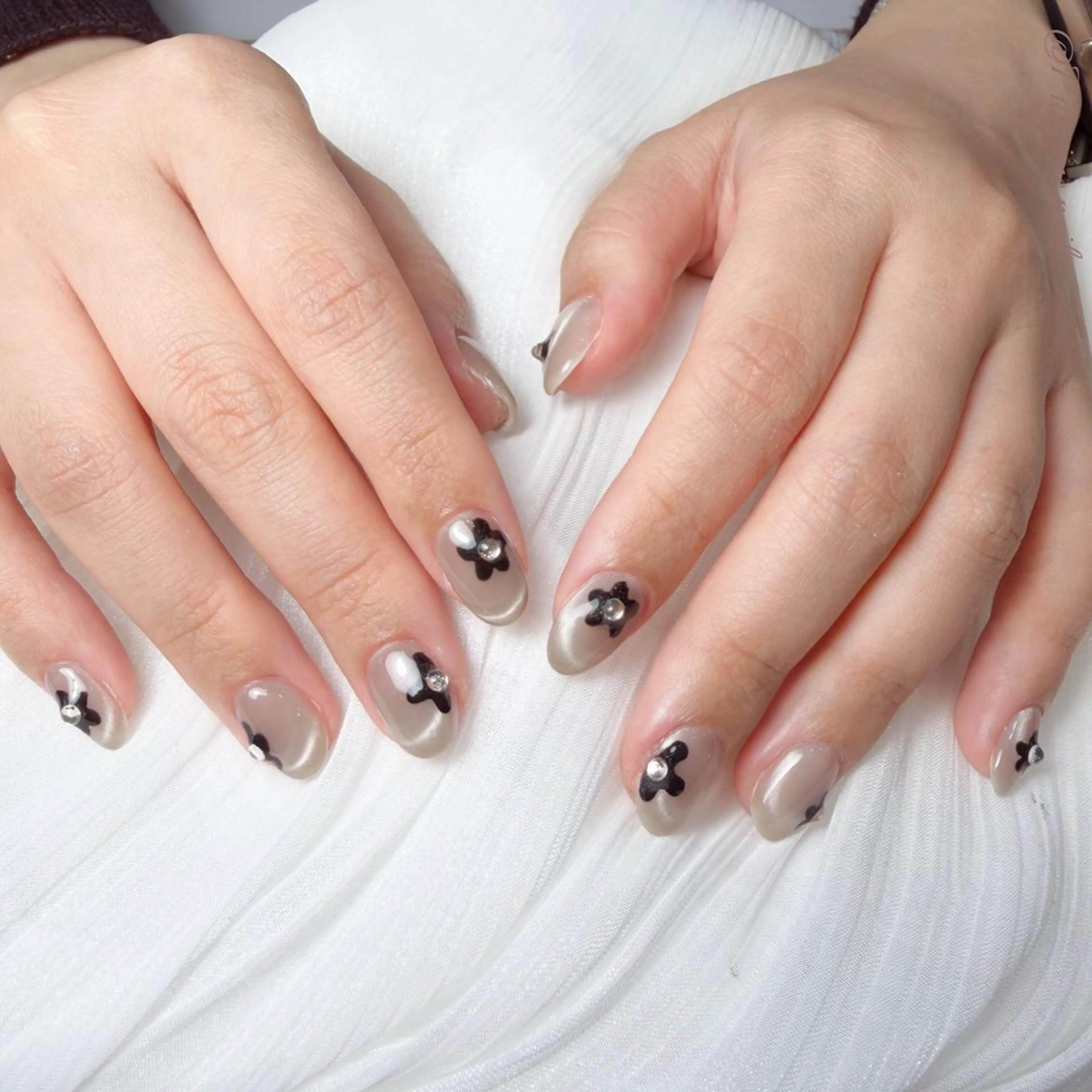 ネイル ハンドネイル 鹿取 春子Teamのネイルデザイン