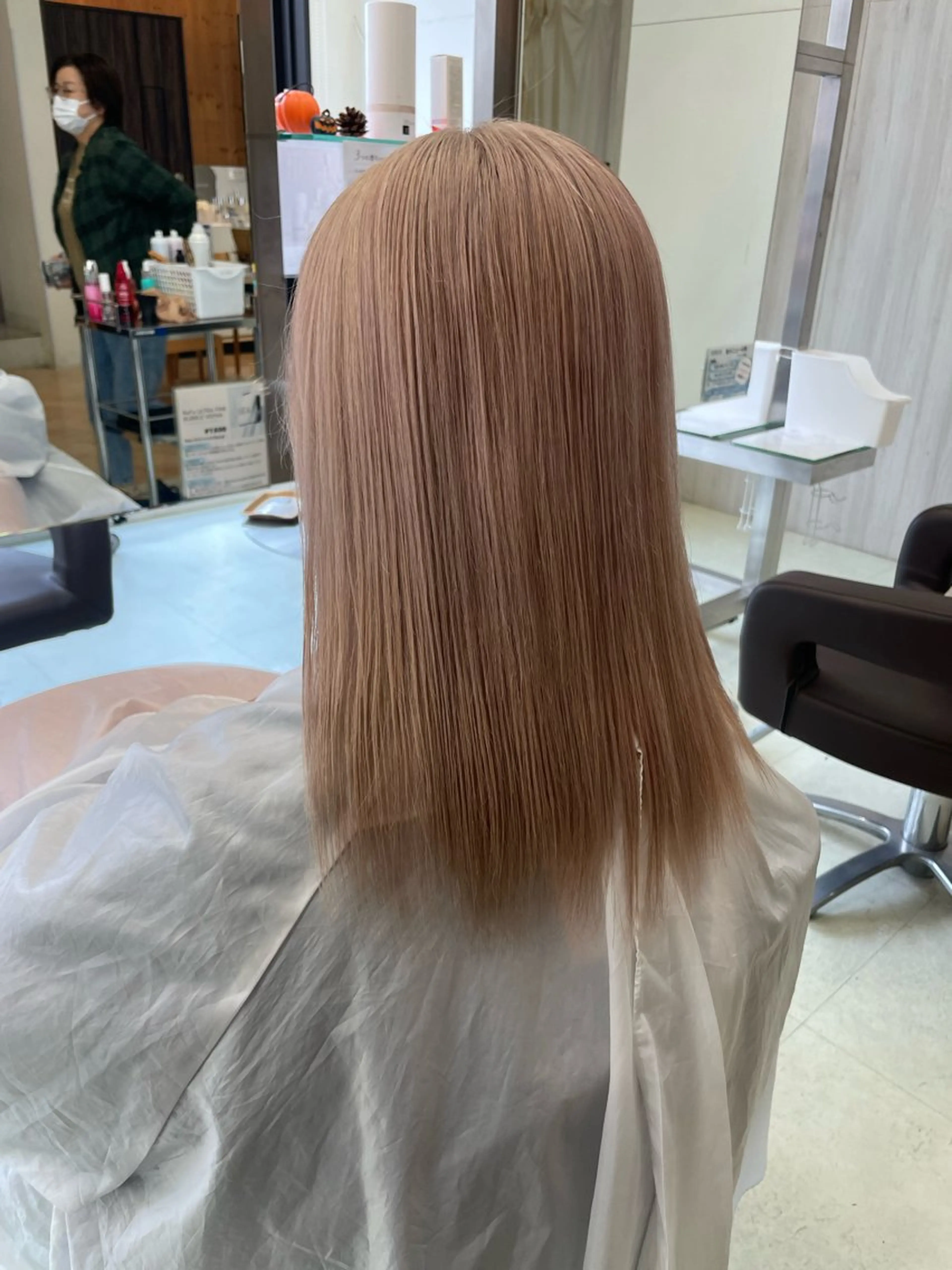 セミロング カラー ブリーチ カット ヘアカラー トリートメント ✨似合わせ特化美容師 WILL上村 拳吾のヘアスタイル