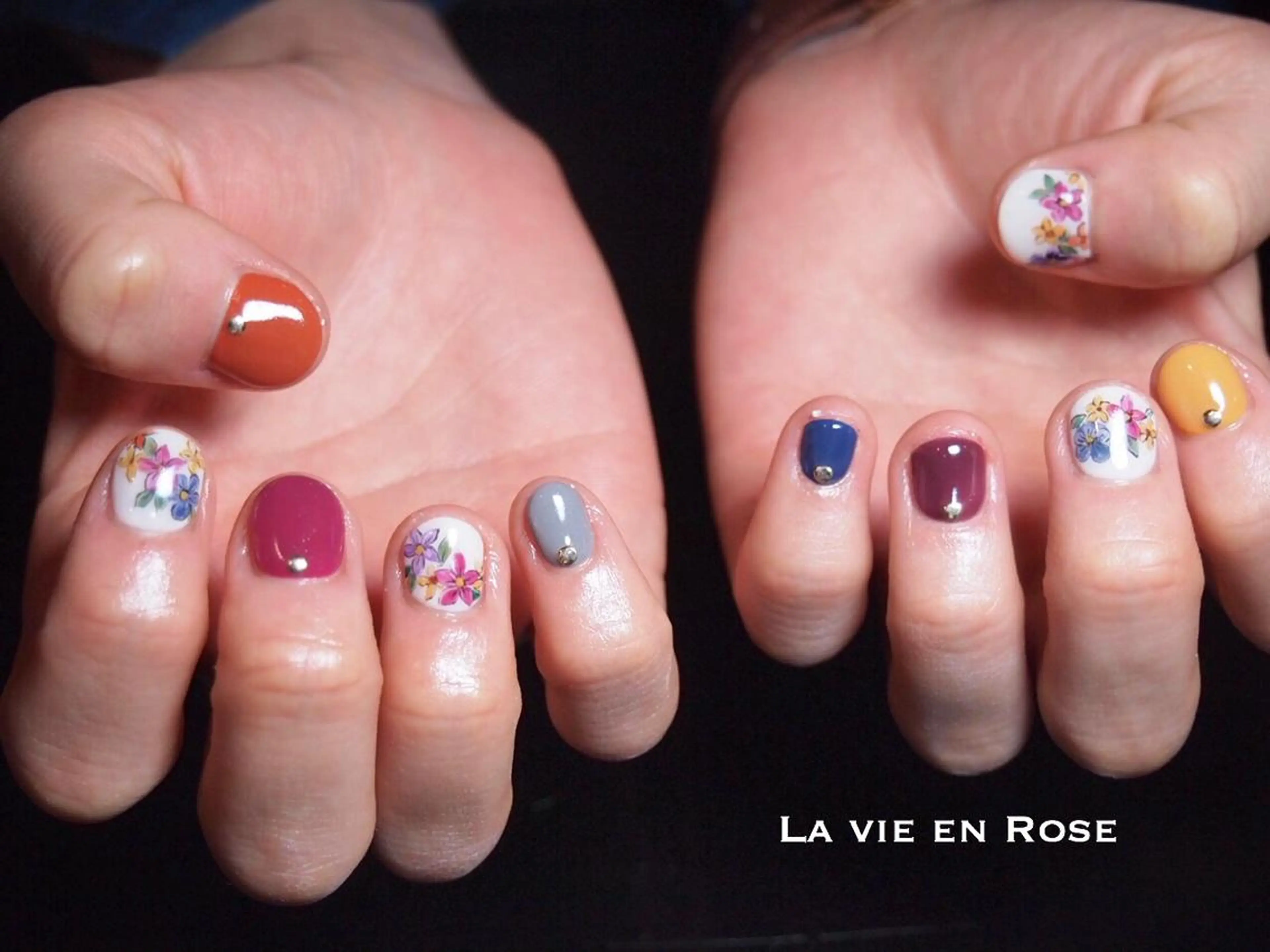 ネイル NAIL'S MODAのネイルデザイン