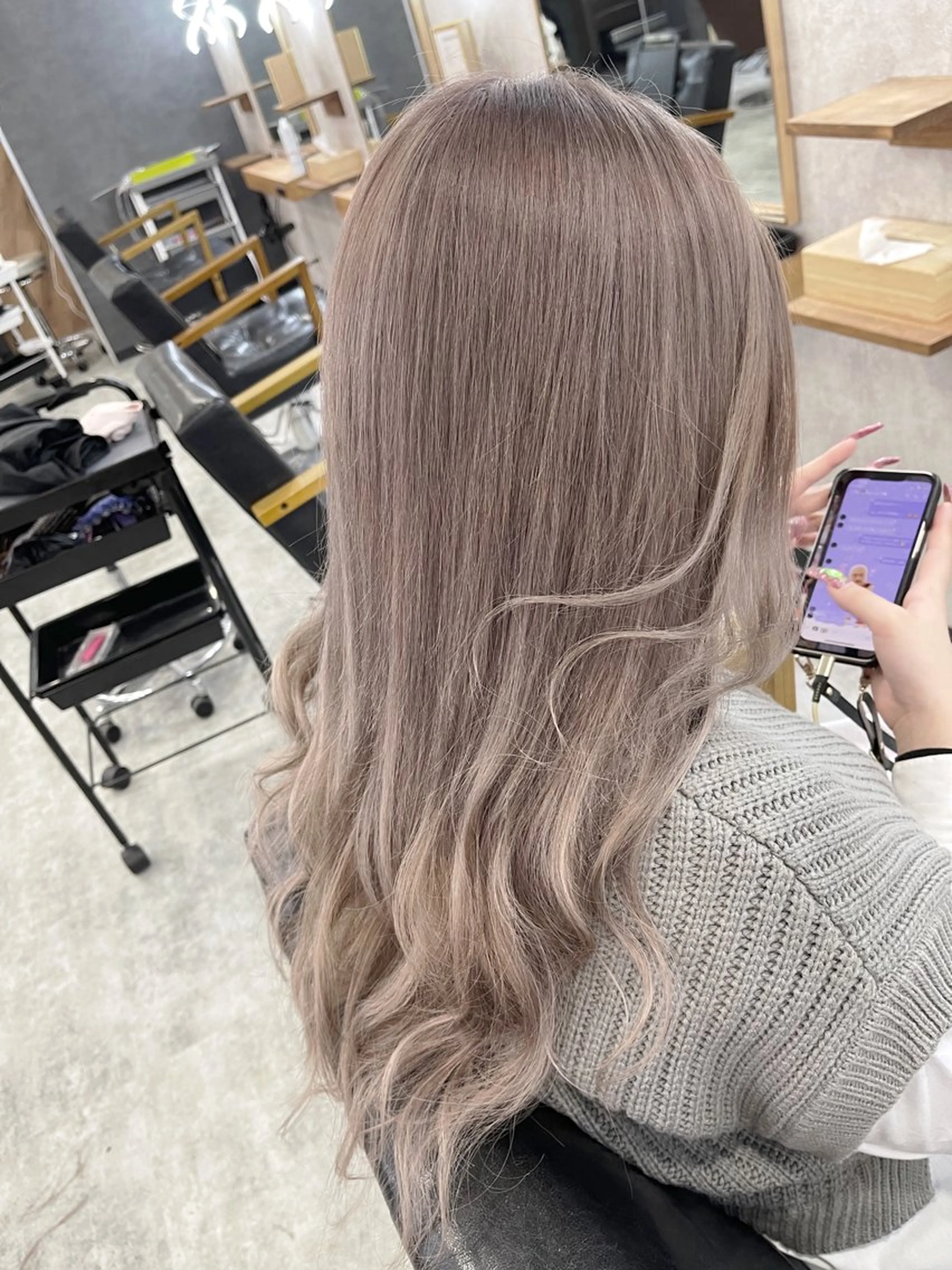 セミロング カラー カット ヘアカラー エクステ 🫧あ お🫧 心斎橋のヘアスタイル