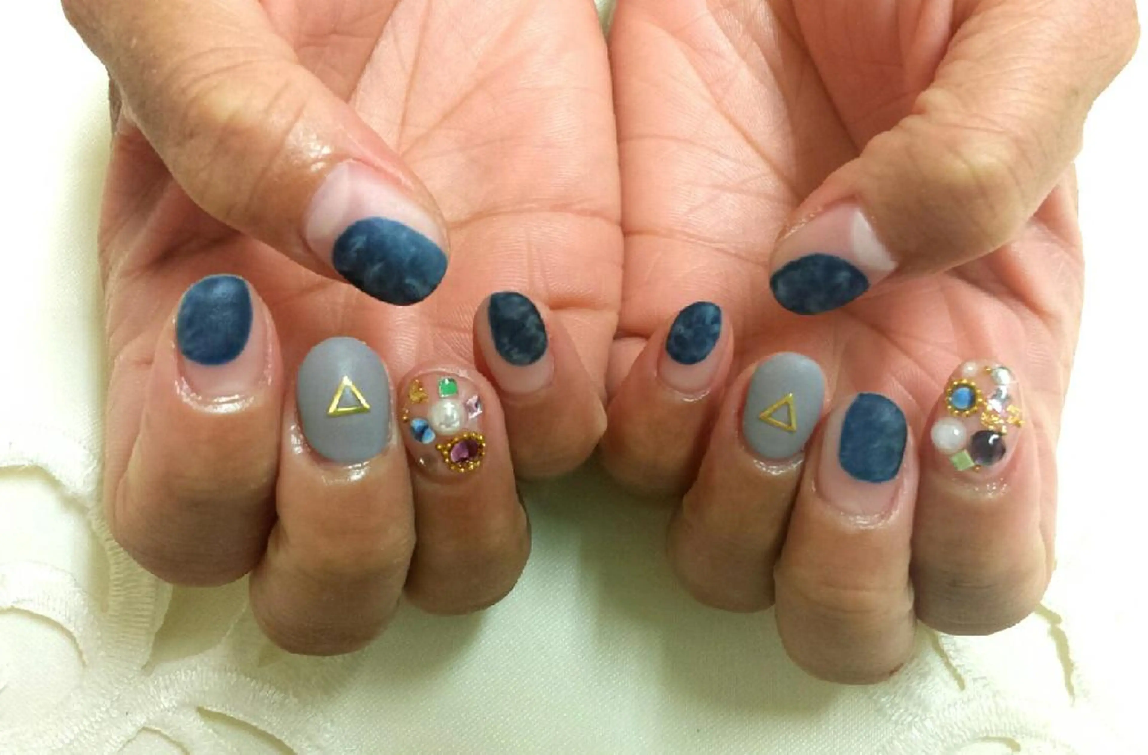 ネイル 河野ちえ (雑誌掲載サロン)のネイルデザイン